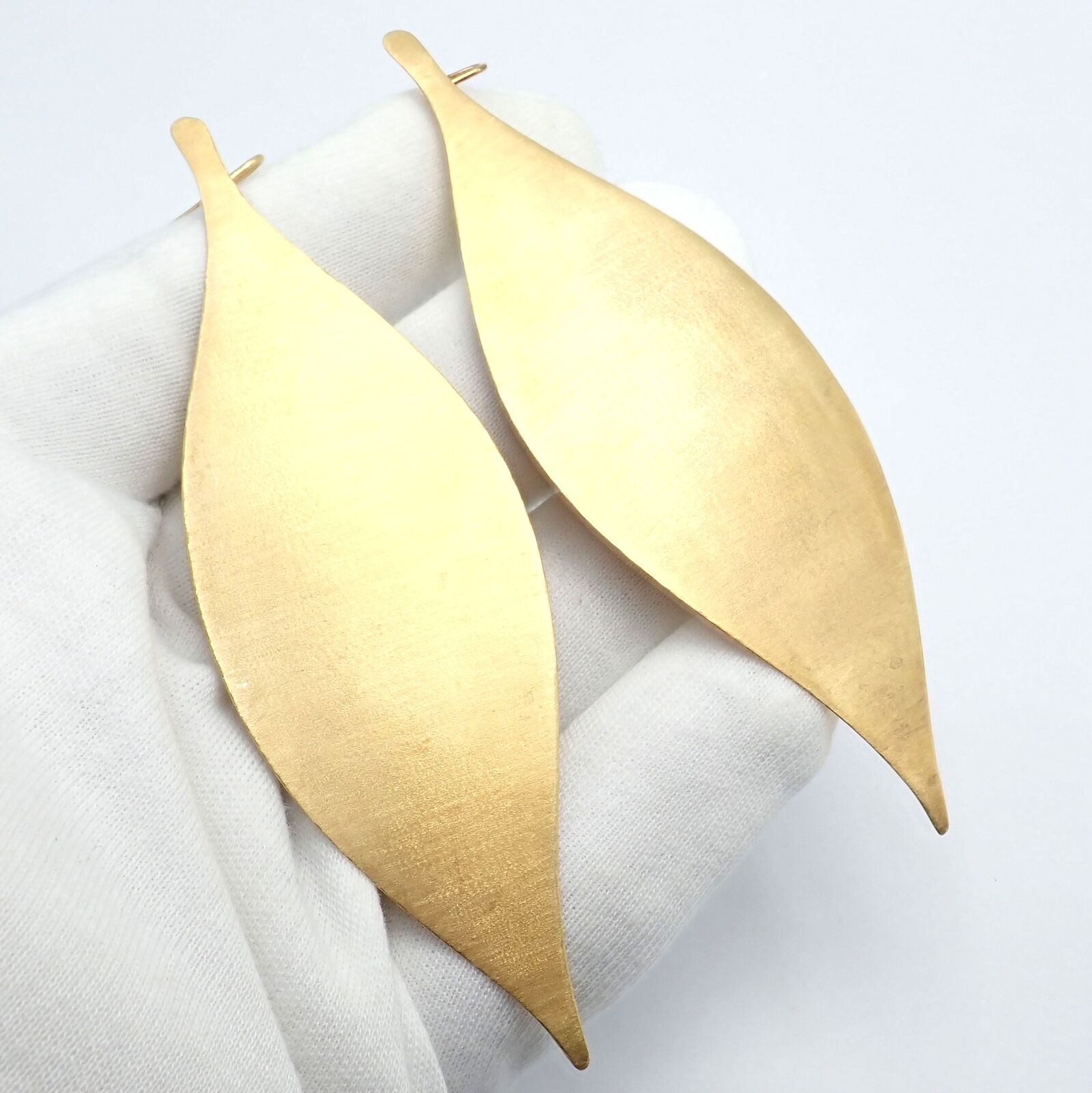Authentic H. Stern 18k Yellow Gold Large Leaf Dangle Earrings - Luxury Statement Jewelry for Women, Perfect for Weddings, Parties & Special Occasions