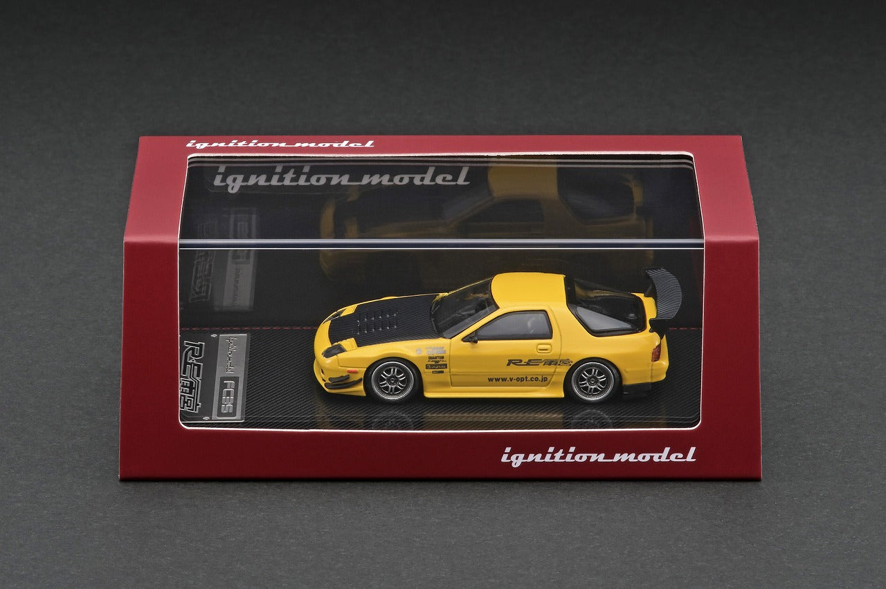 1/64 Scale Mazda RX-7 FC3S RE Amemiya Yellow Diecast Model Car - Collectible Toy for Display, Racing Enthusiasts & Japanese Car Fans
