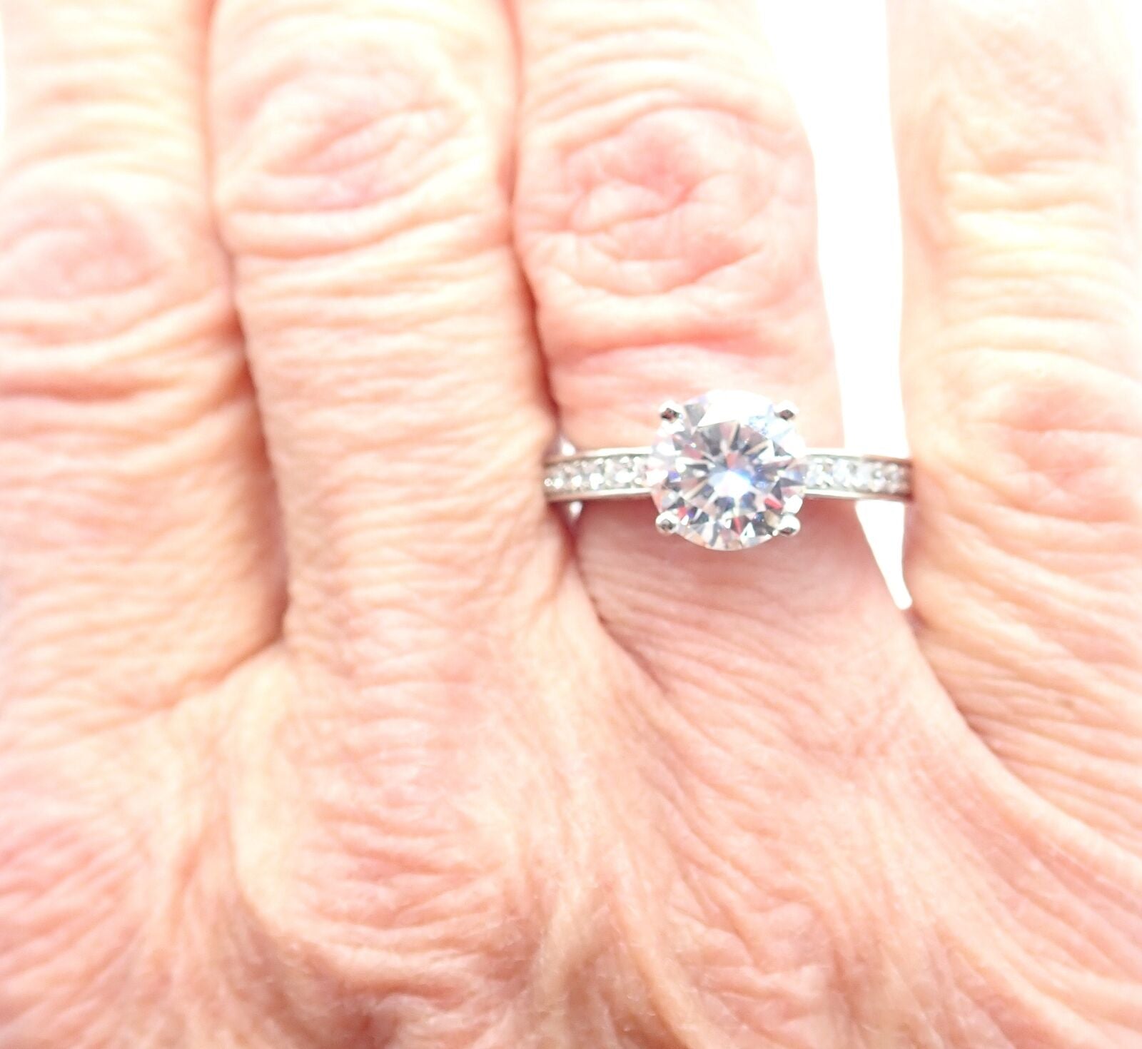 Authentic Bulgari Bvlgari Platinum 4.04ct VS1 F Diamond Engagement Ring with GIA Certificate - Perfect for Proposals, Weddings & Anniversary Gifts