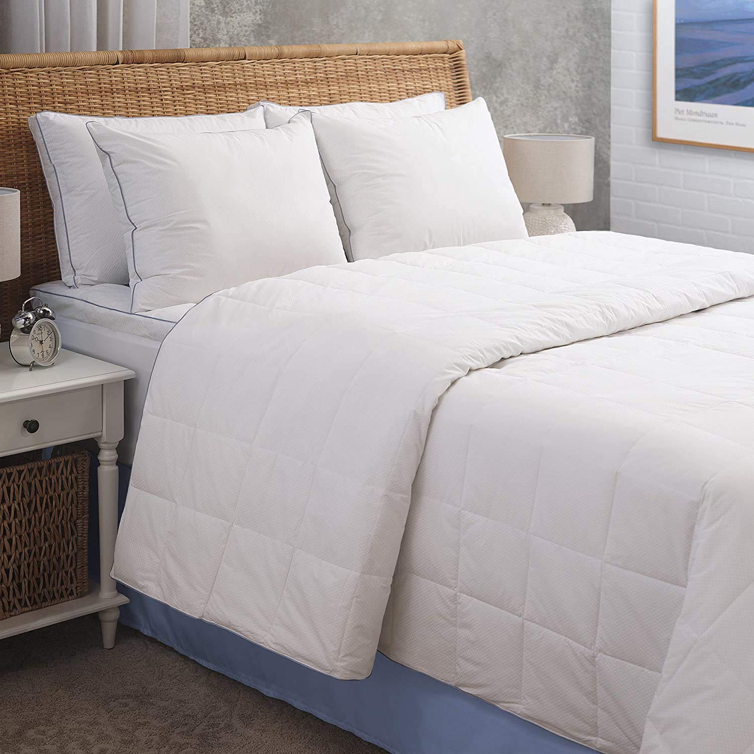 Allied Essentials Serenity Cool Sleep Blanket - Breathable & Lightweight Summer Blanket for Adults - Perfect for Hot Sleepers, Air Conditioning Use & Bedroom Comfort (White)