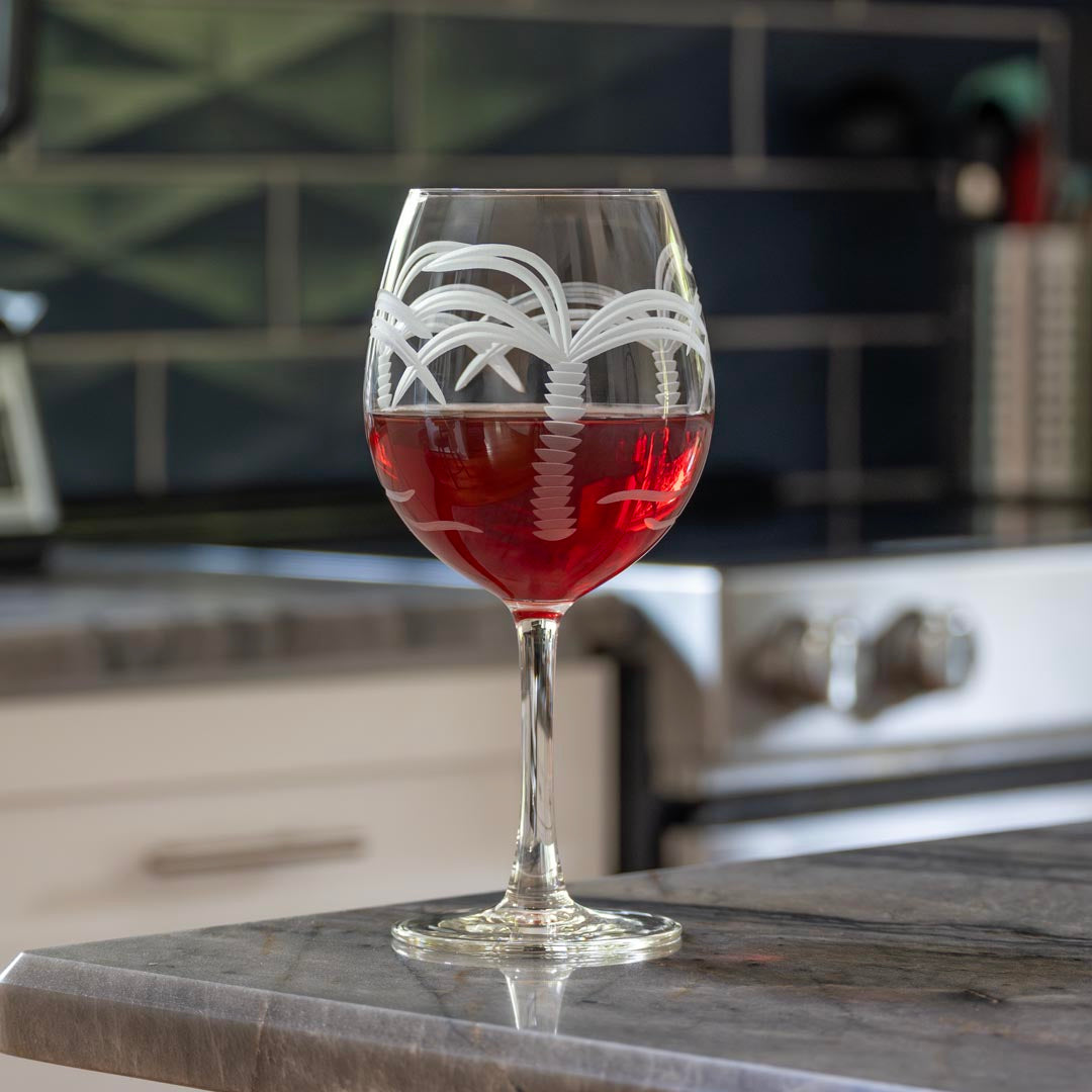 Premium 18oz Palm Tree Design Red Wine Glasses - Set of 4 | Shatter-Resistant Stemware for Tropical Parties, Beach Weddings & Summer Entertaining