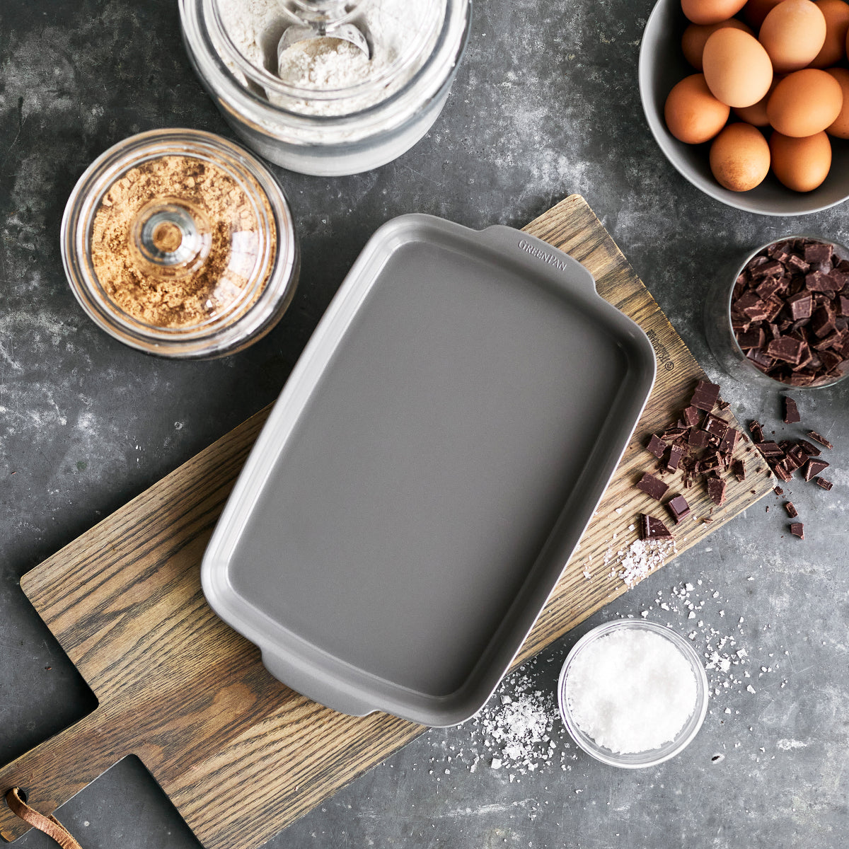 Premiere Ovenware Ceramic Nonstick 13 x 9 Quarter Sheet Pan - Durable Baking Sheet for Cookies, Roasting Vegetables & Meal Prep - Perfect for Home Baking, Holiday Cooking & Restaurant Use