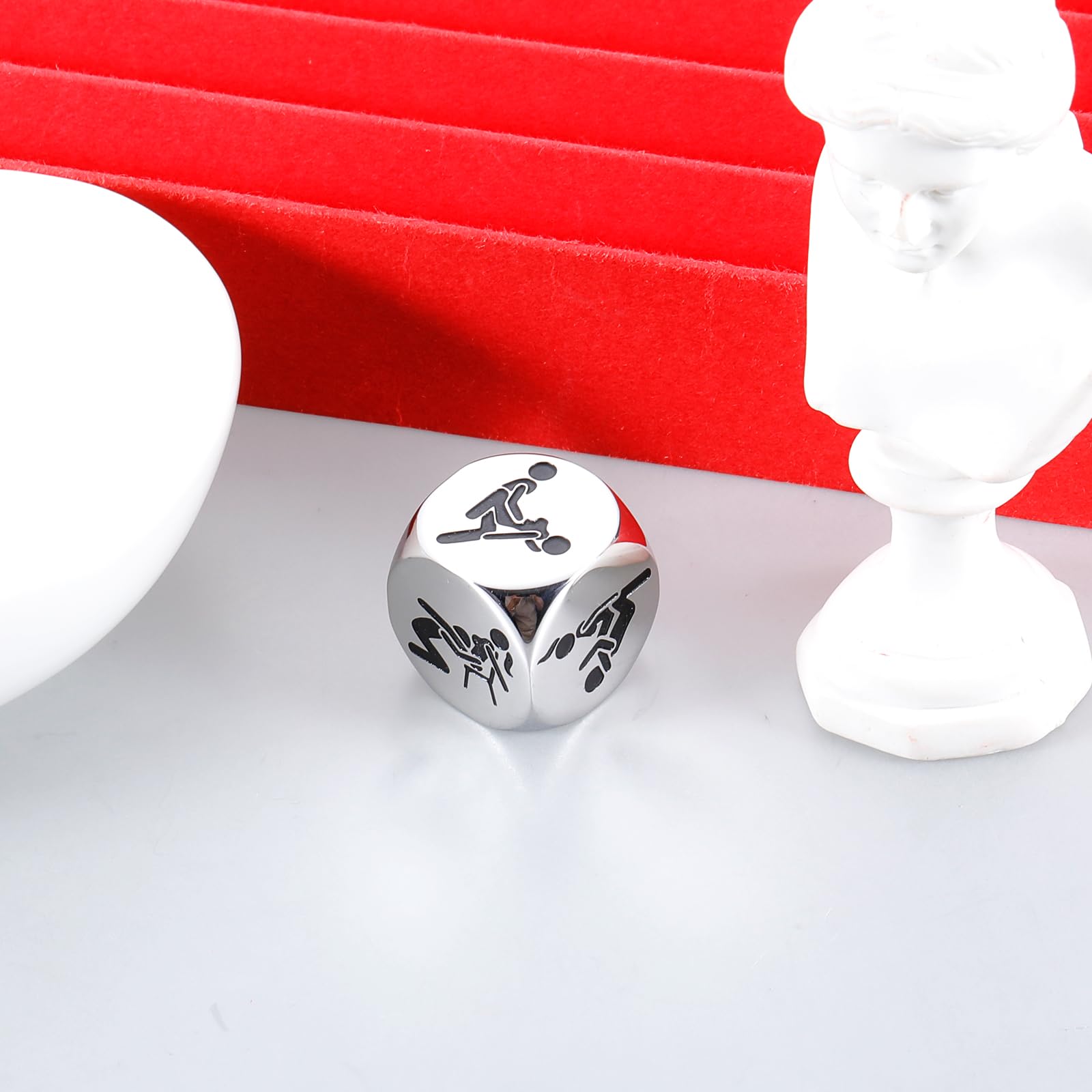 VANLOVEMAC Valentine's Day Couples Gift Set - Romantic Decision Dice for Date Night, Anniversary & Funny Gifts for Him Her - Perfect for Couples Game Night & Relationship Building
