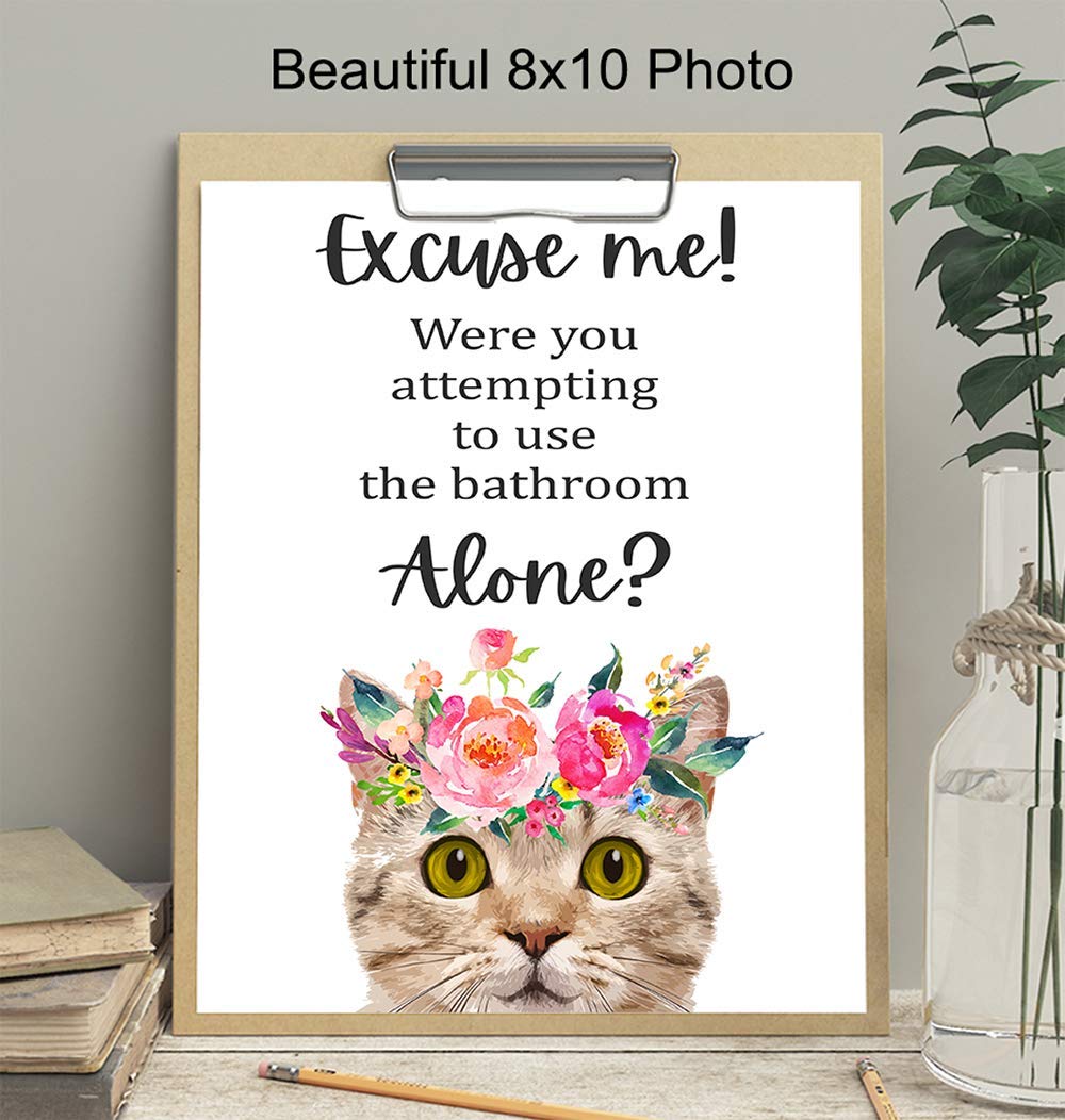Cute Cat Bathroom Wall Art Decor - Funny Tabby Cat Poster for Women - Cat Lover Gift Idea - Perfect for Powder Room & Bath Wall Decoration | Ideal for Home Decor, Housewarming Gift & Pet Lover's Bathroom