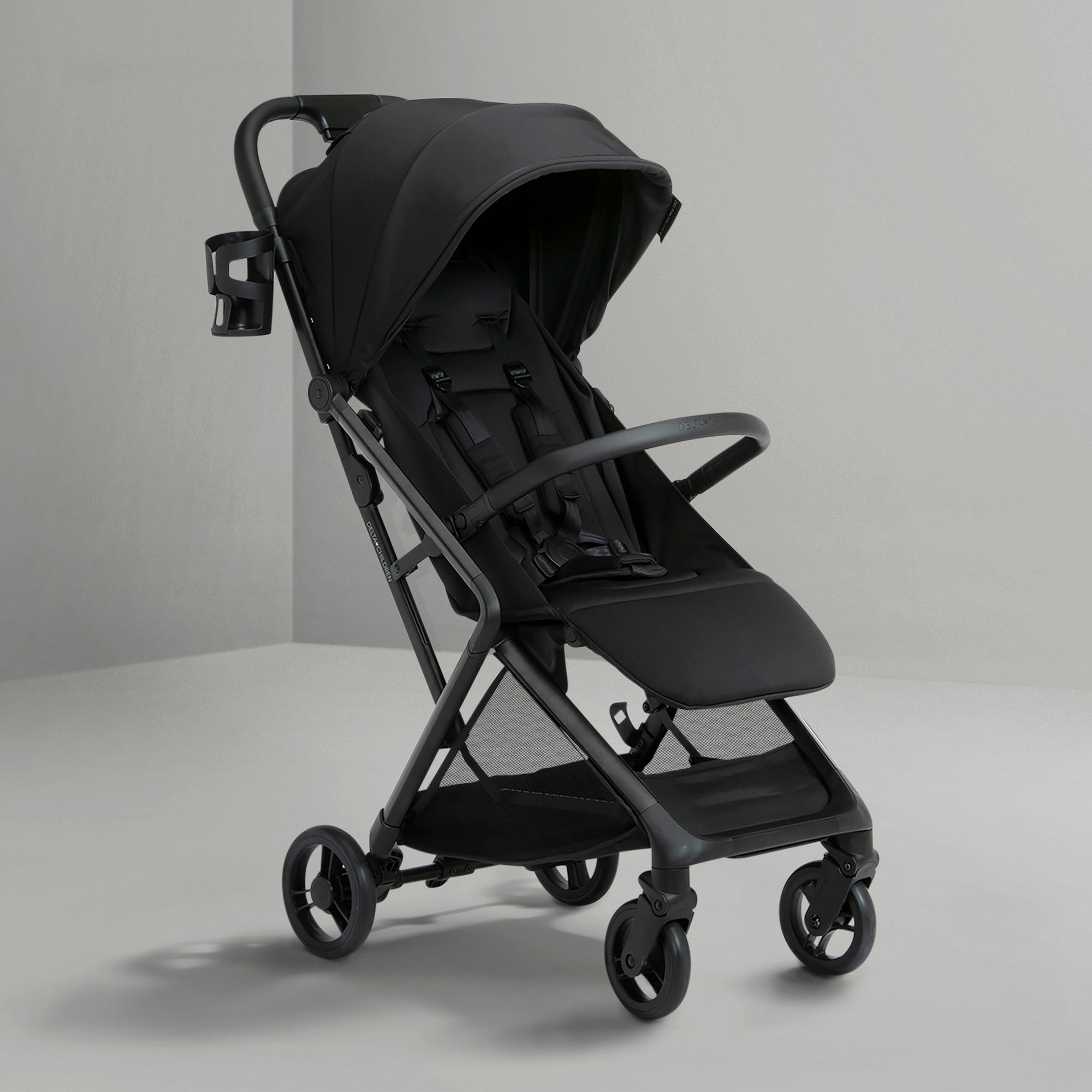 Black (001)