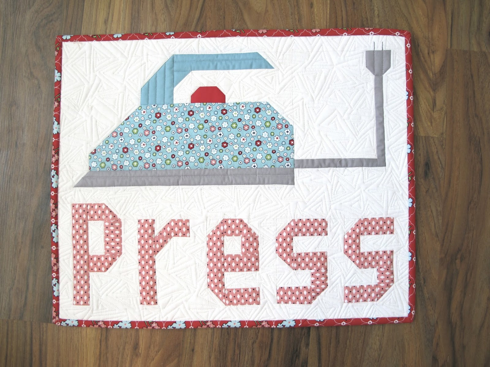 Lori Holt Pattern Cut Press Sew Wall Hanging Set - DIY Quilting & Home Decor Kit for Beginners - Perfect for Living Room, Bedroom, and Craft Room Decor