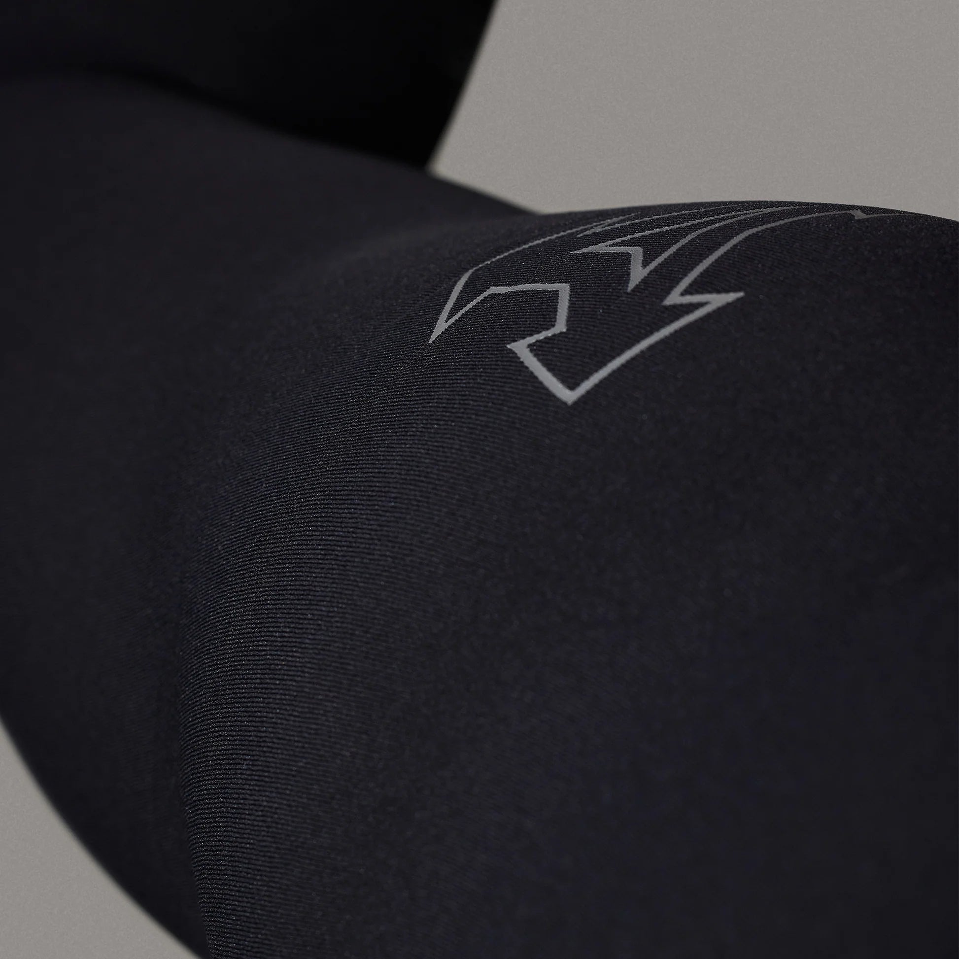 Men's 3/2mm Axis Back Zip Full Wetsuit - Premium Neoprene for Surfing, Diving & Water Sports