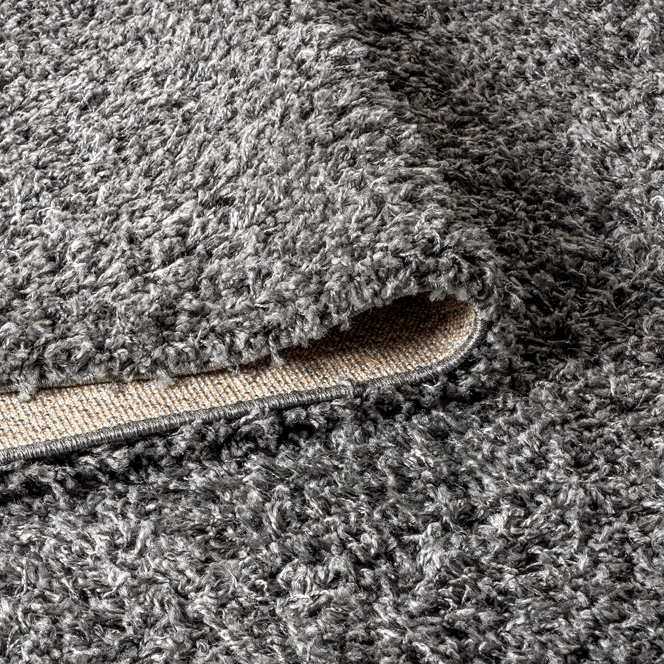 JONATHAN Y MCR100B-5 Mercer Shag Plush Tassel Area Rug 5x8 Feet - Soft Bohemian Modern Indoor Rug for Living Room, Bedroom & Kitchen - Easy-Cleaning Charcoal Gray with Decorative Tassels - Perfect for Cozy Home Decor & Boho Chic Spaces