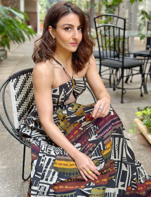 Soha Ali Khan White Abstract Print Dress - Elegant Party Wear for Women, Perfect for Weddings, Cocktails & Evening Events