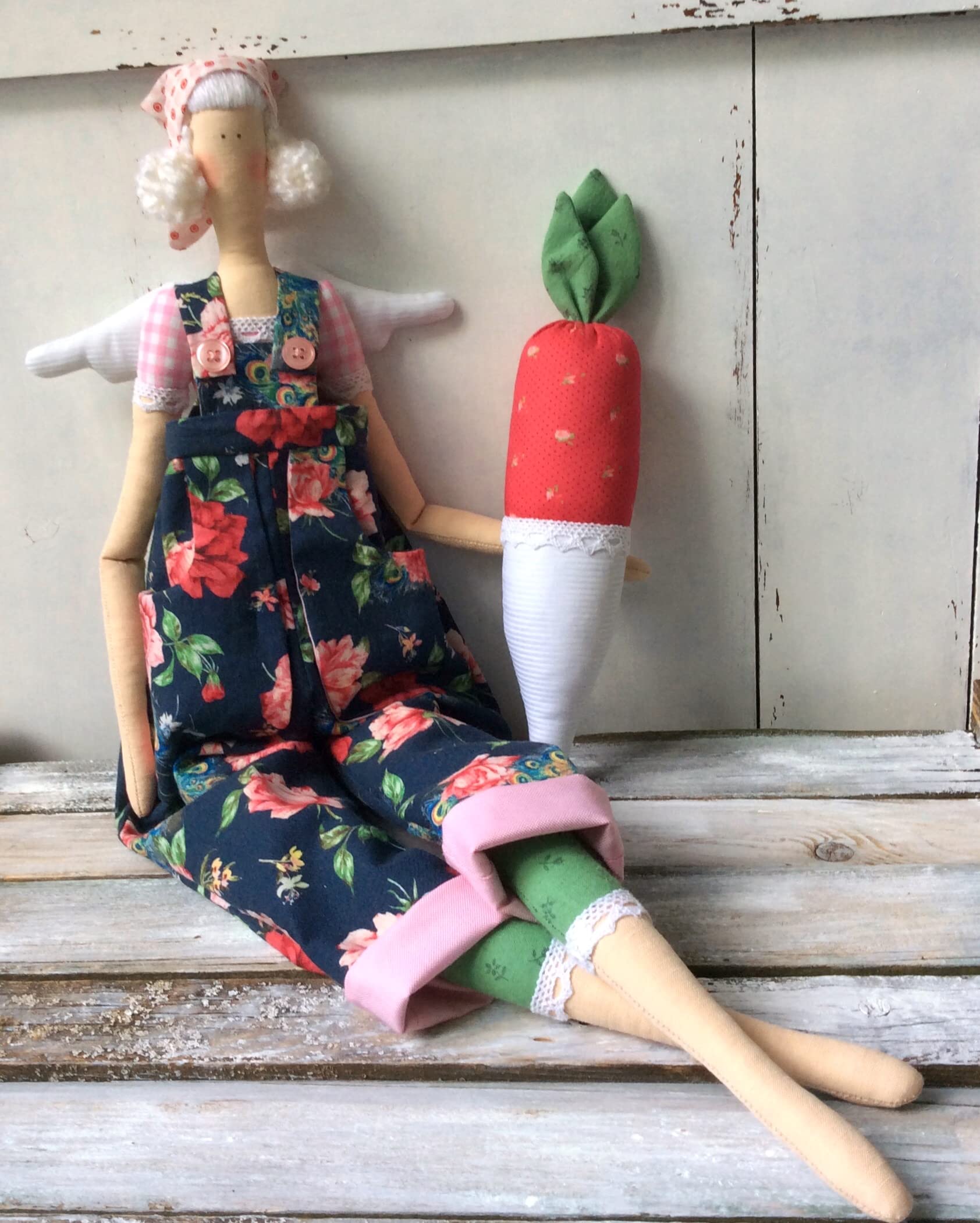 Handmade Tilda Angel Doll with Radish - Perfect Summer Gift for Mom, Wife, or Garden Lover | Home Decor, Birthday Present, Outdoor Garden Ornament