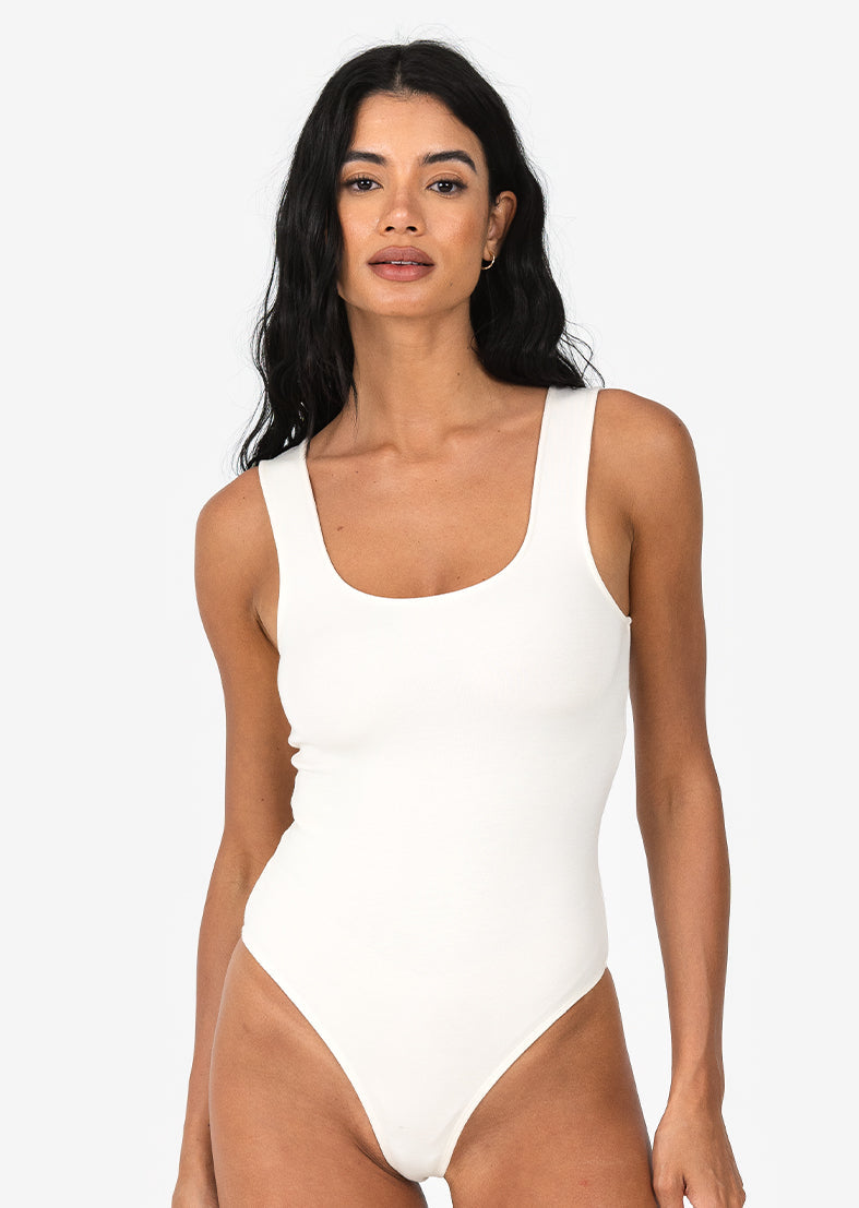 Effortless Sleeveless Bodycon Dress for Women - Slimming Party Cocktail Dress | Perfect for Christmas Parties, Date Nights & Holiday Gatherings