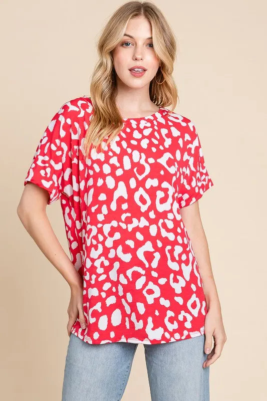 BOMBOM Animal Print Stretchy T-Shirt for Women - Soft Comfortable Casual Tee - Perfect for Everyday Wear, Weekend Outfits & Street Style Fashion