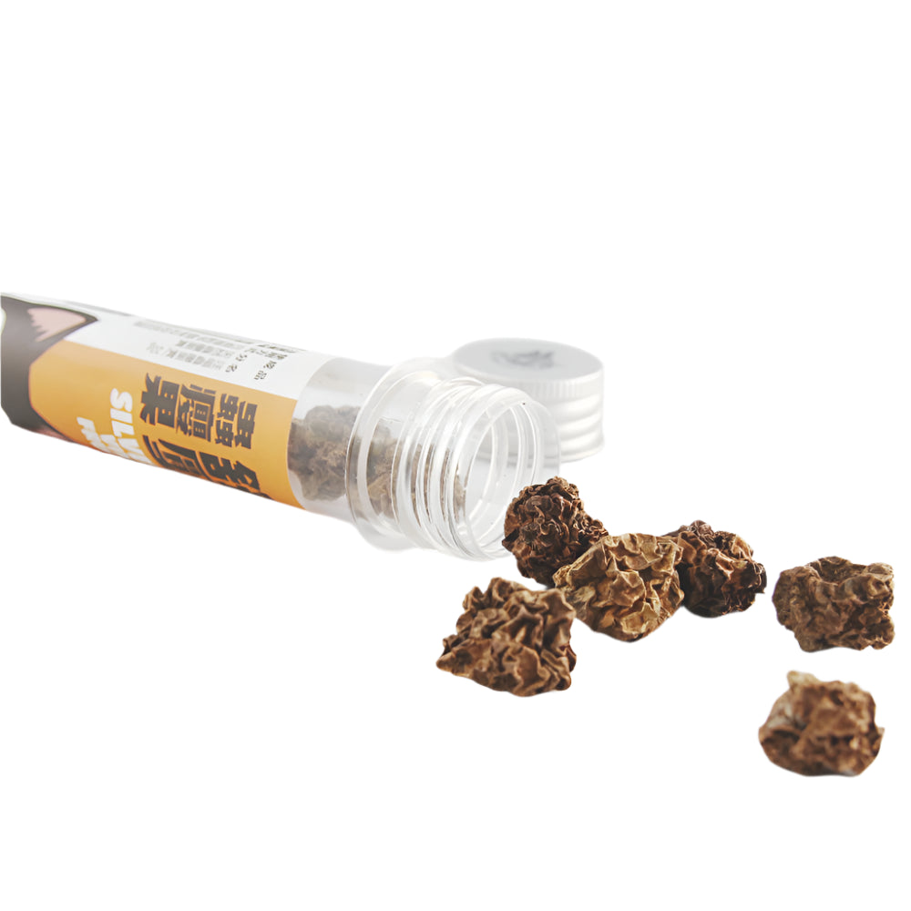 Premium Silver Vine Fruit for Cats - Natural Catnip Alternative - Healthy & Safe Cat Treat - Perfect for Playtime & Training