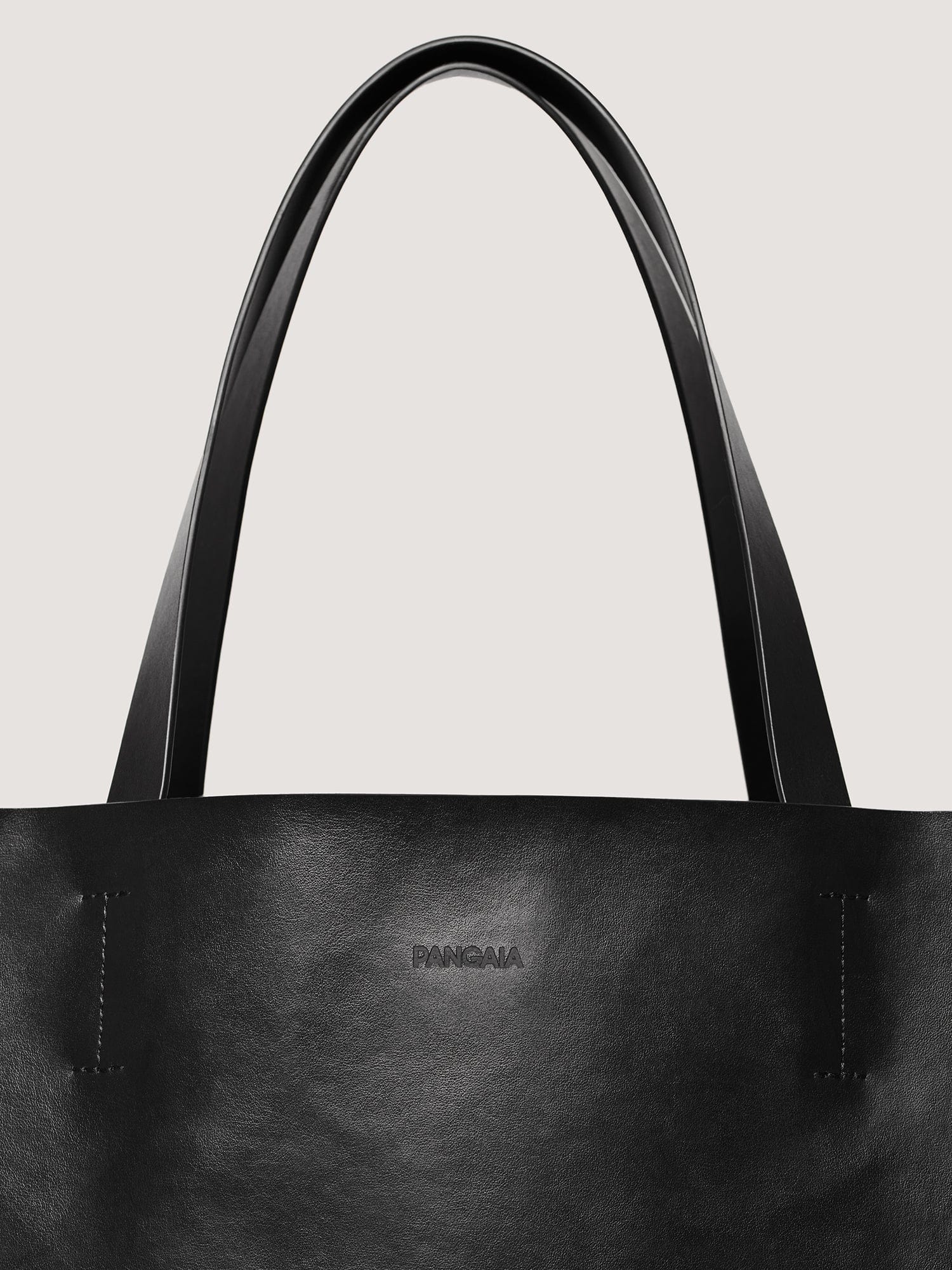 GAIA Black Crossbody Bag for Women - Stylish & Lightweight Purse for Everyday Use, Travel, and Work