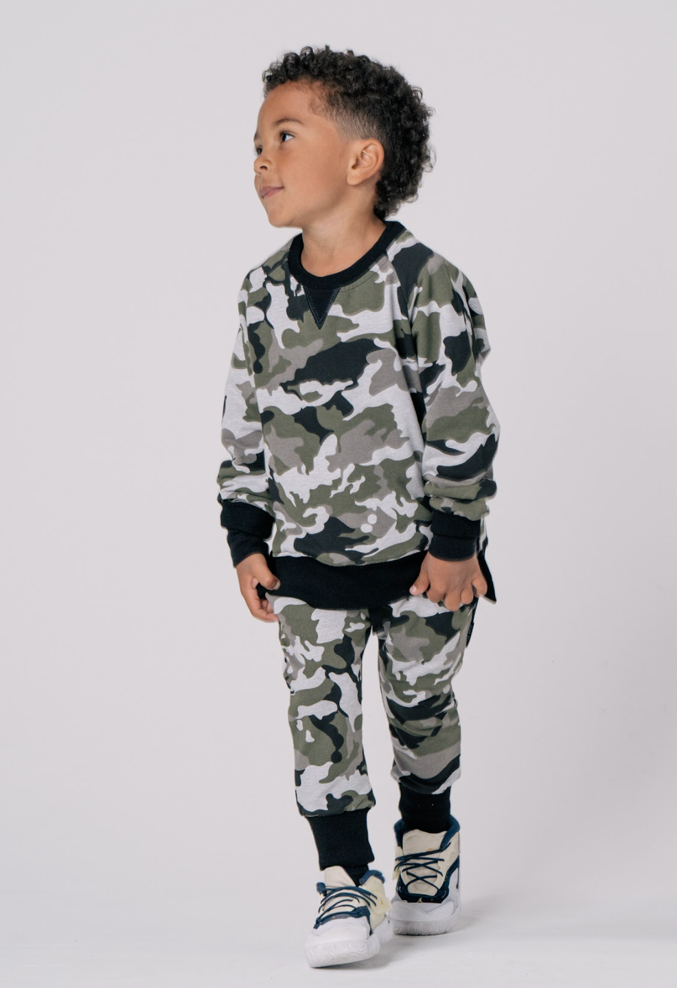 Men's Camouflage Pullover Hoodie - Lightweight & Comfortable for Outdoor Hunting, Hiking, and Casual Wear