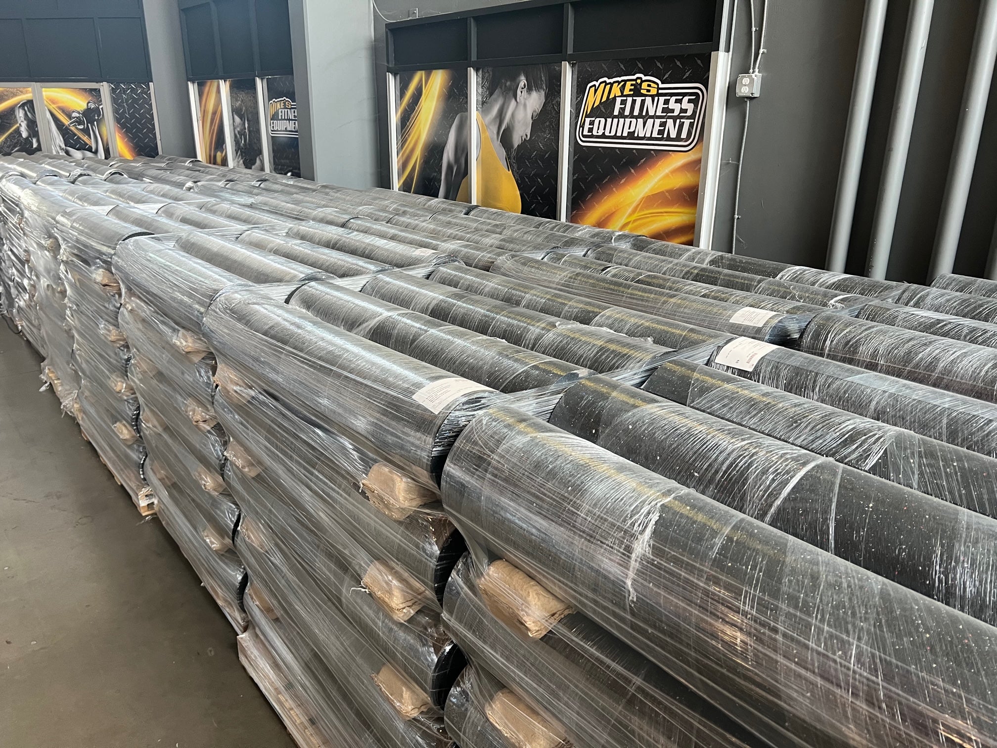 Durable Heavy Duty Rubber Flooring Rolls for Gym Mats - High Density, Shock Absorbent, Non-Slip - Perfect for Home Gyms, Commercial Fitness Centers & Play Areas (In Stock)