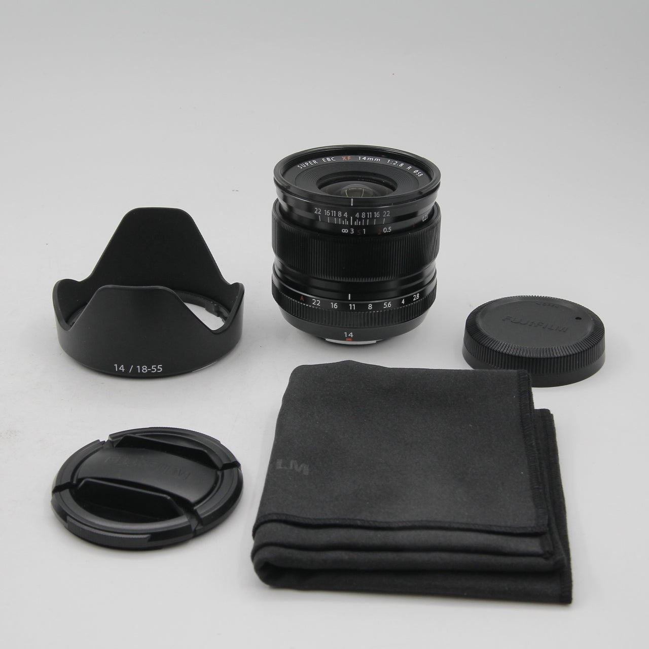 Fujifilm XF 14mm f/2.8 R Ultra Wide Angle Lens - Like New Open Box - Perfect for Landscape & Architecture Photography