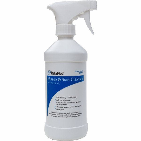 Cardinal Health Essentials WC8 Wound Cleanser Spray Bottle - 8 oz Sterile Saline Solution for First Aid, Wound Care & Skin Irritations - 1 Count (Pack of 1) | Ideal for Home, Hospital & Emergency Kits