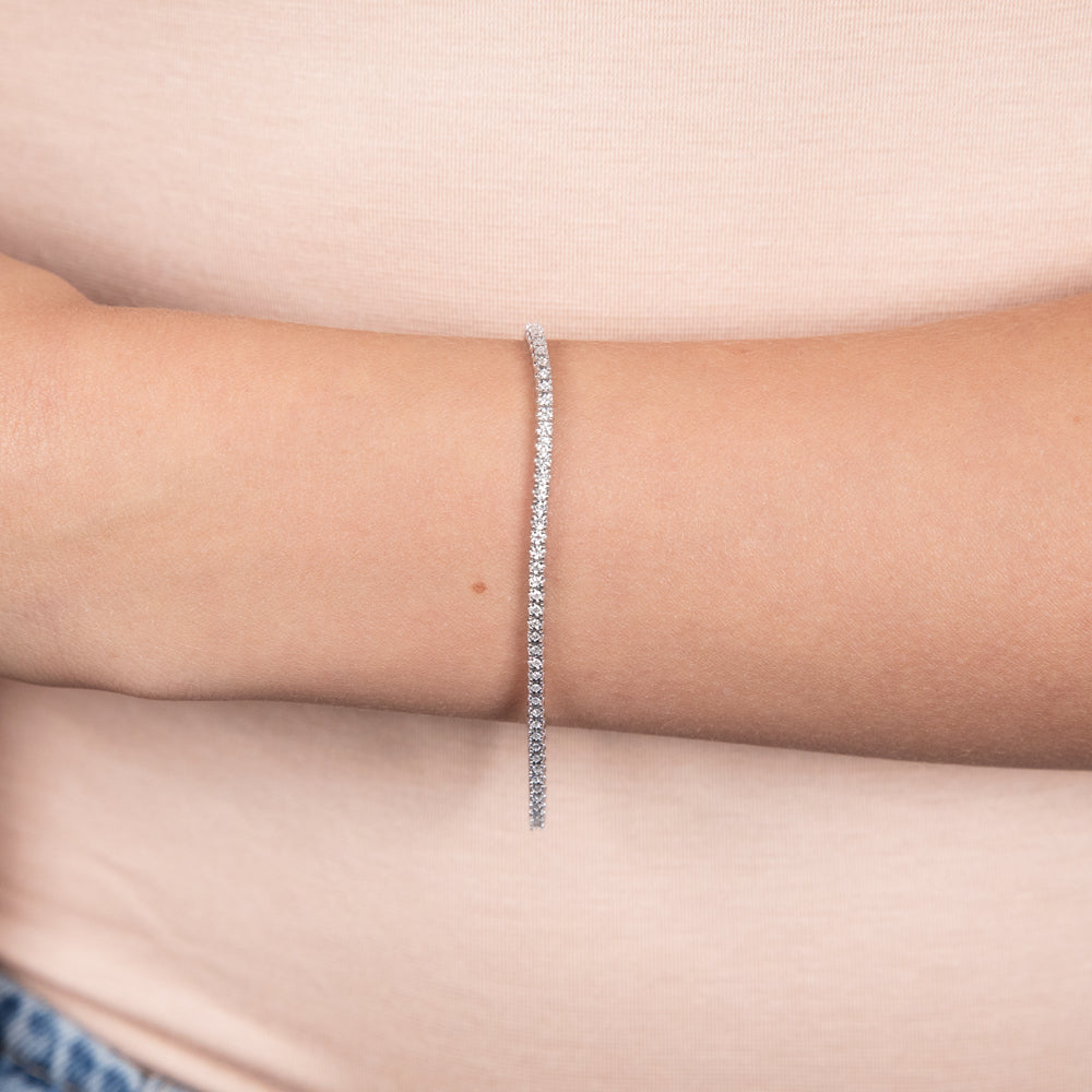 1/2 Carat Lab Grown Diamond Tennis Bracelet - 17.5cm 9K White Gold Jewelry for Women - Perfect for Weddings, Anniversaries & Special Occasions