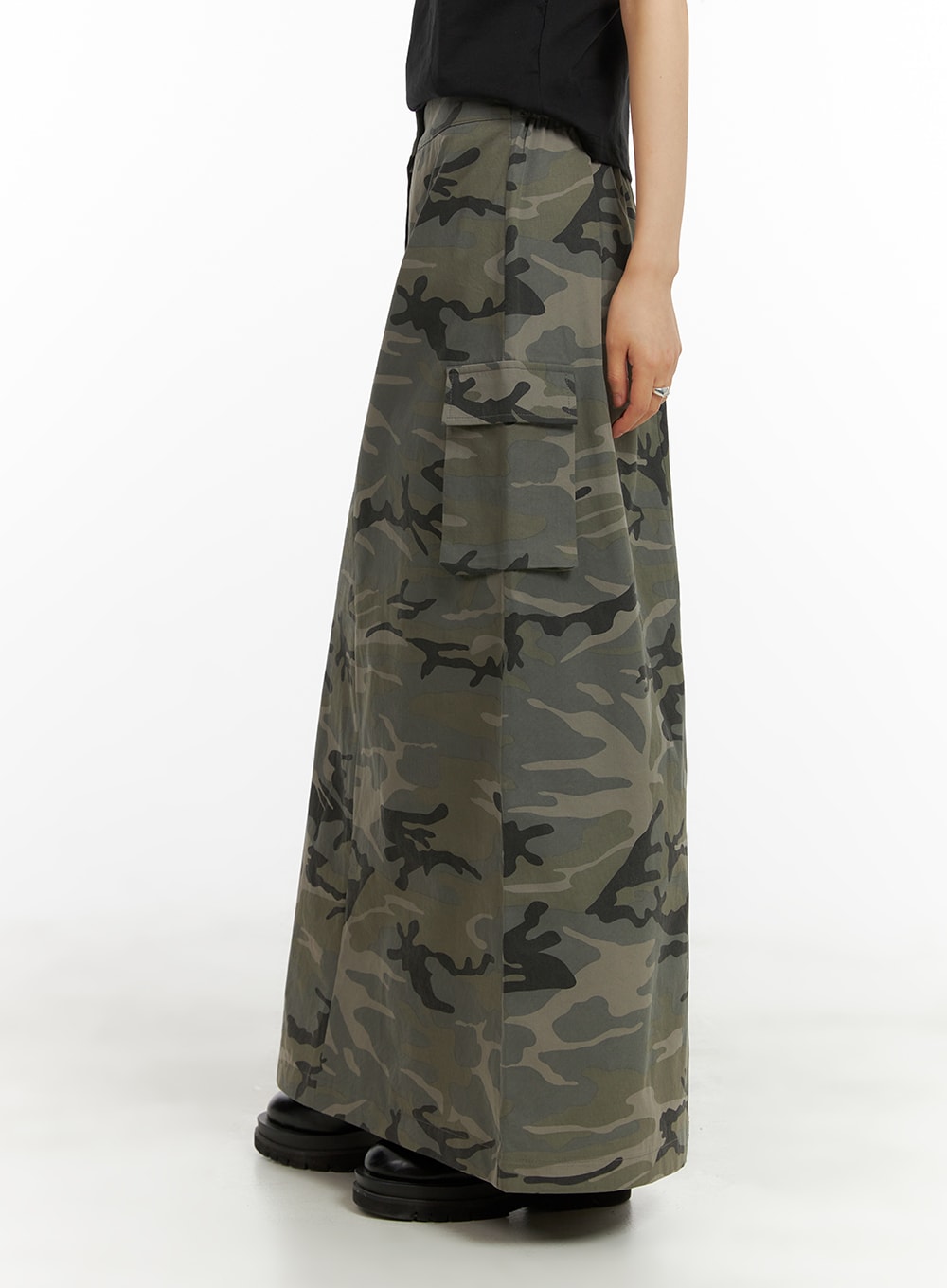 Camo Cargo Maxi Skirt for Women - Stylish Military Print Long Skirt with Pockets | Perfect for Outdoor Adventures, Hiking, and Casual Streetwear