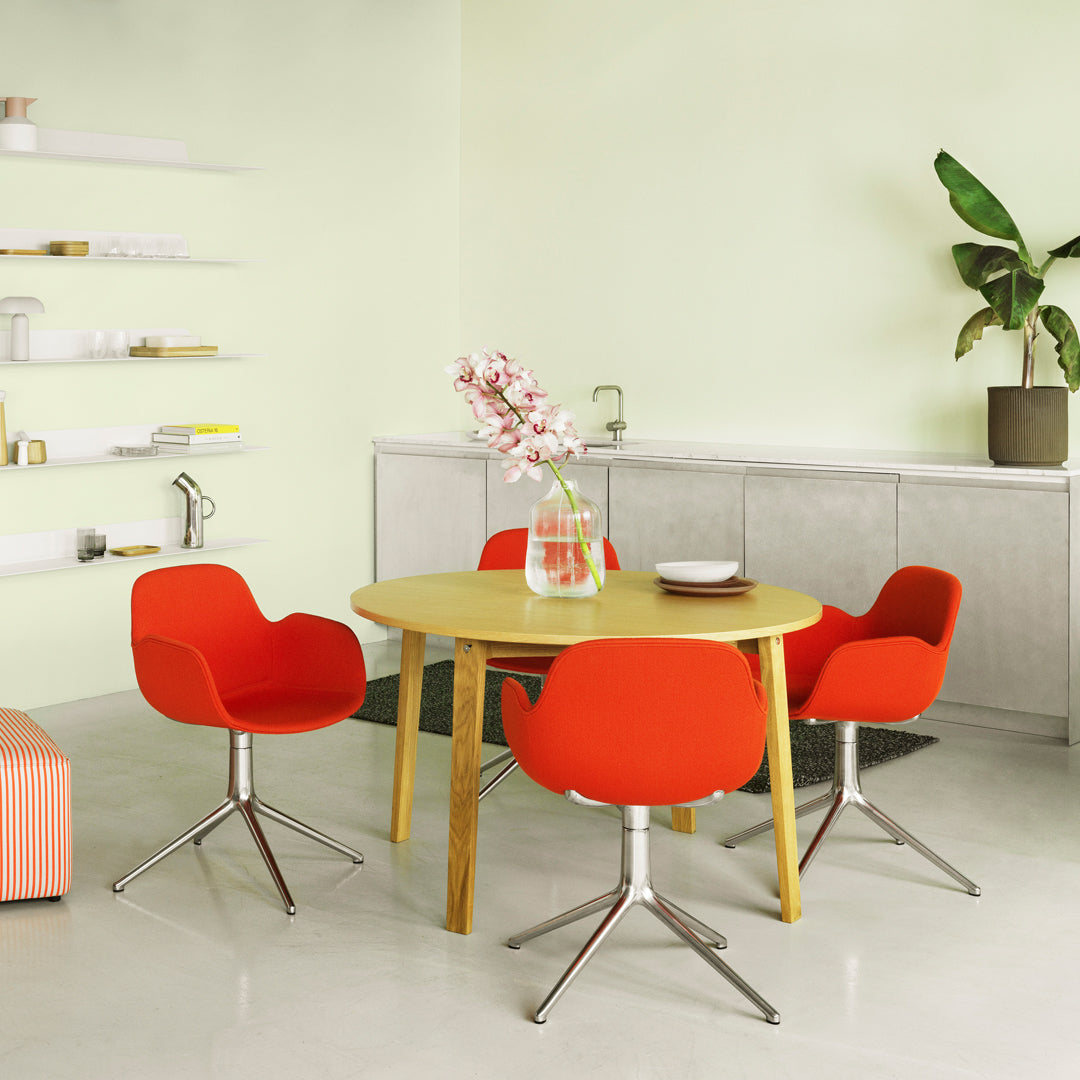 Modern Form Armchair with 4L Swivel Base - Ergonomic Office Chair for Home & Workspace - Perfect for Working, Gaming, and Relaxing