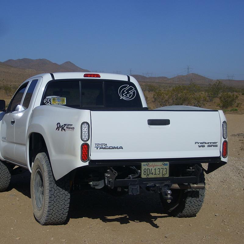 2005-2015 Toyota Tacoma Fiberwerx TT Style Bedsides with 6