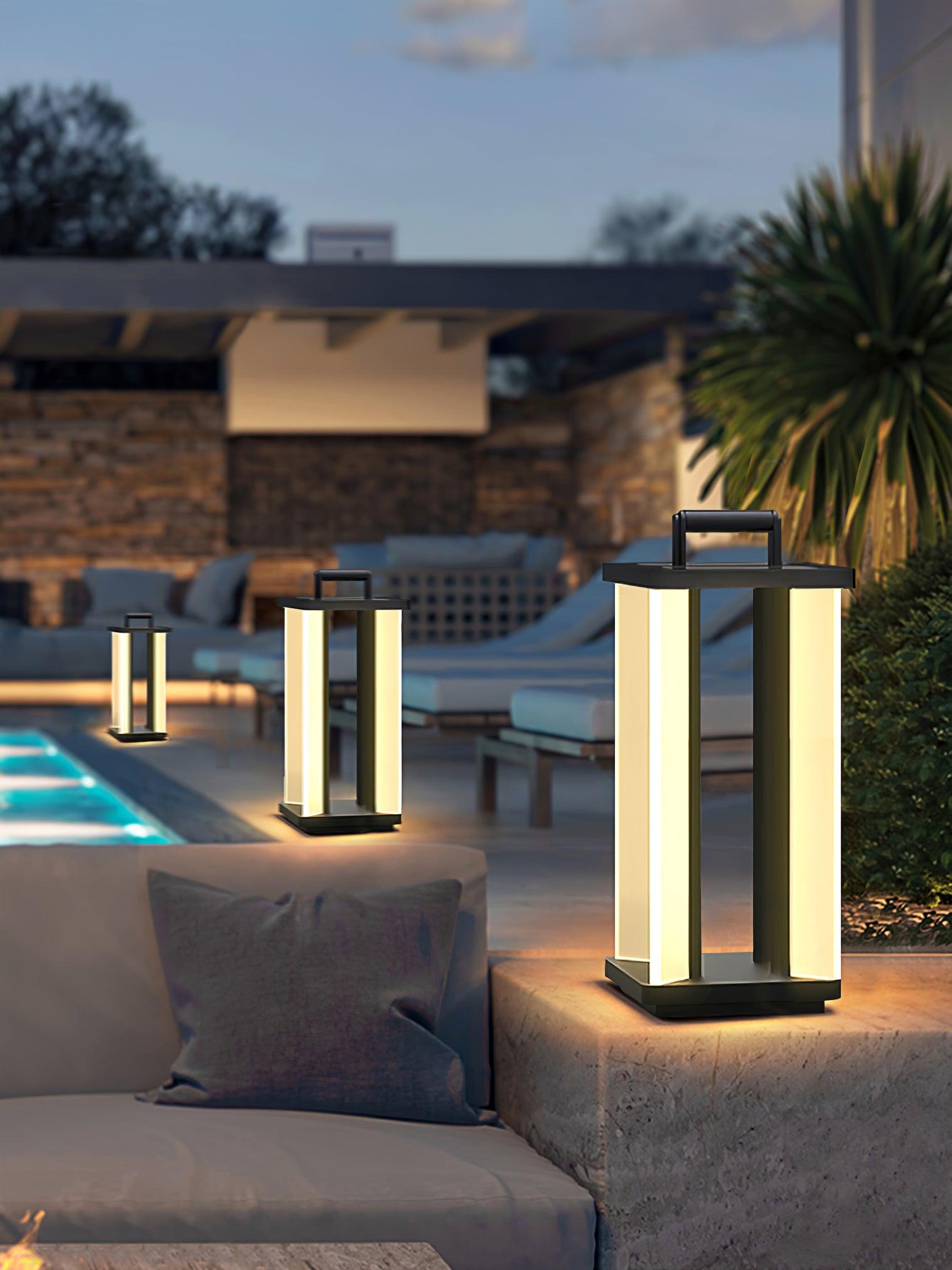 Metroluxe Solar Powered Outdoor Lights - Waterproof LED Garden Lights for Pathway, Yard, Patio & Landscape - Energy Efficient Weatherproof Lighting for Home & Garden Decor