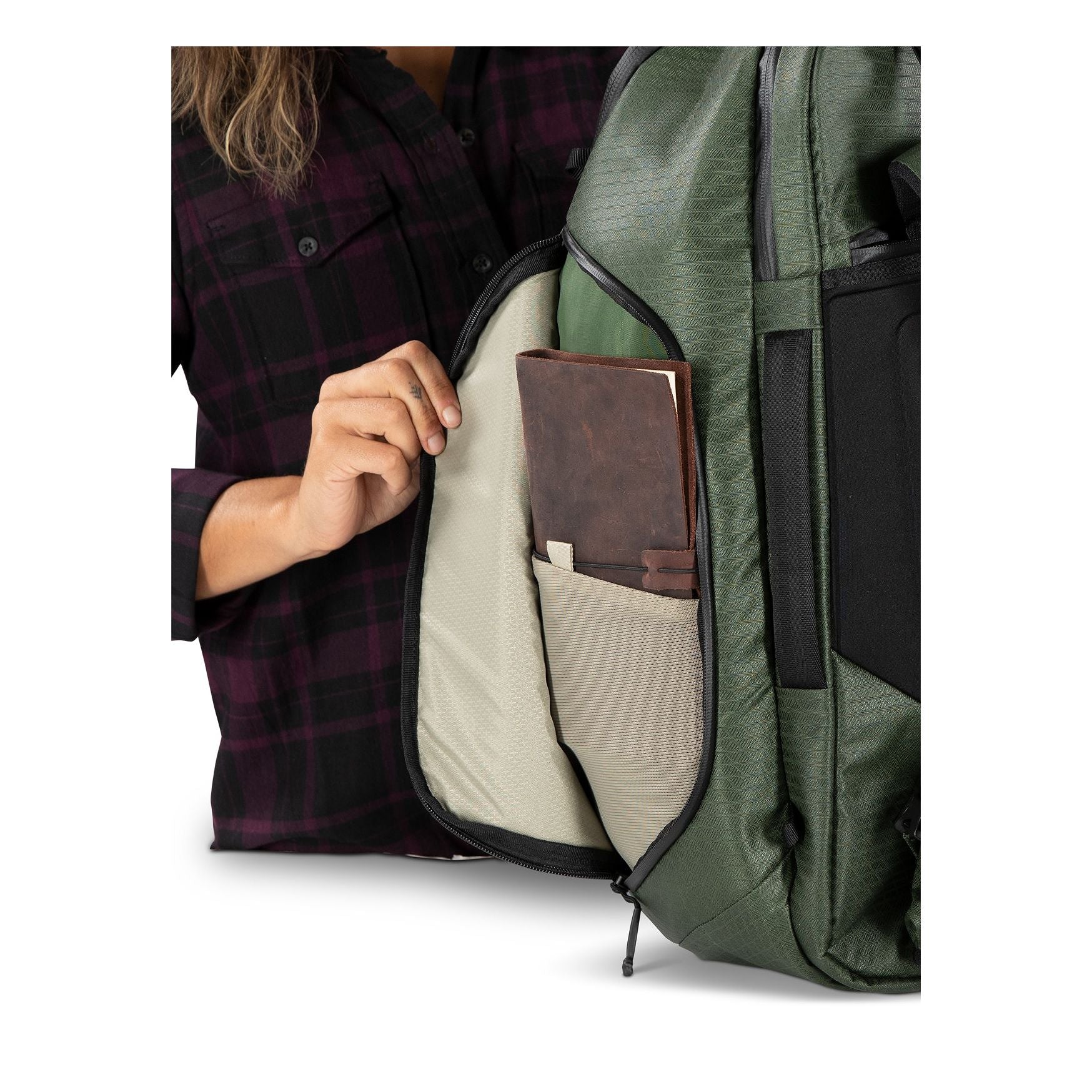Osprey Archeon 40L Travel Backpack - Lightweight Durable Hiking & Adventure Pack for Men & Women - Perfect for Camping, Backpacking & International Travel