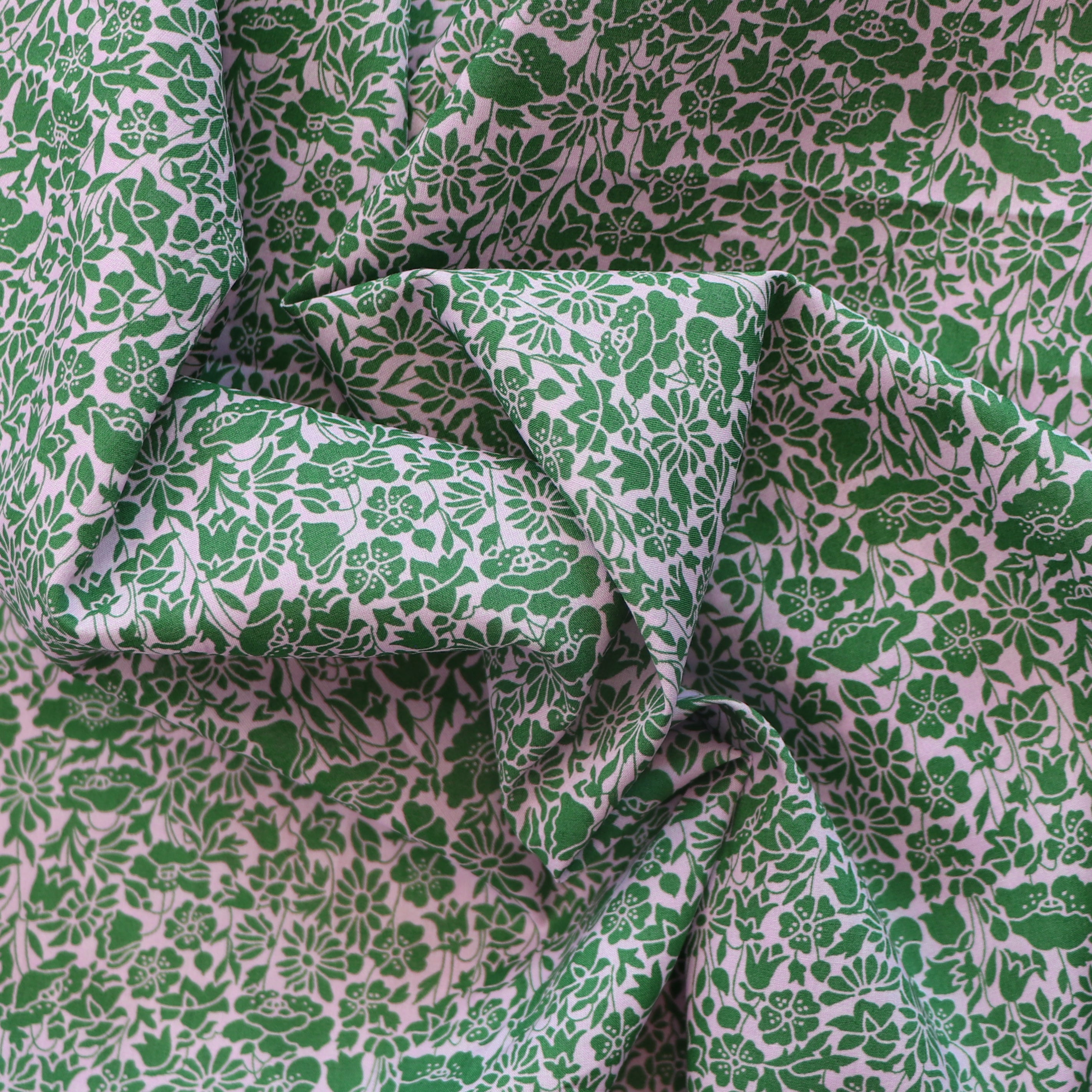Liberty Fabrics Poppy Day B Tana Lawn™ Cotton - Premium Floral Print Fabric for Dresses, Blouses & Home Decor