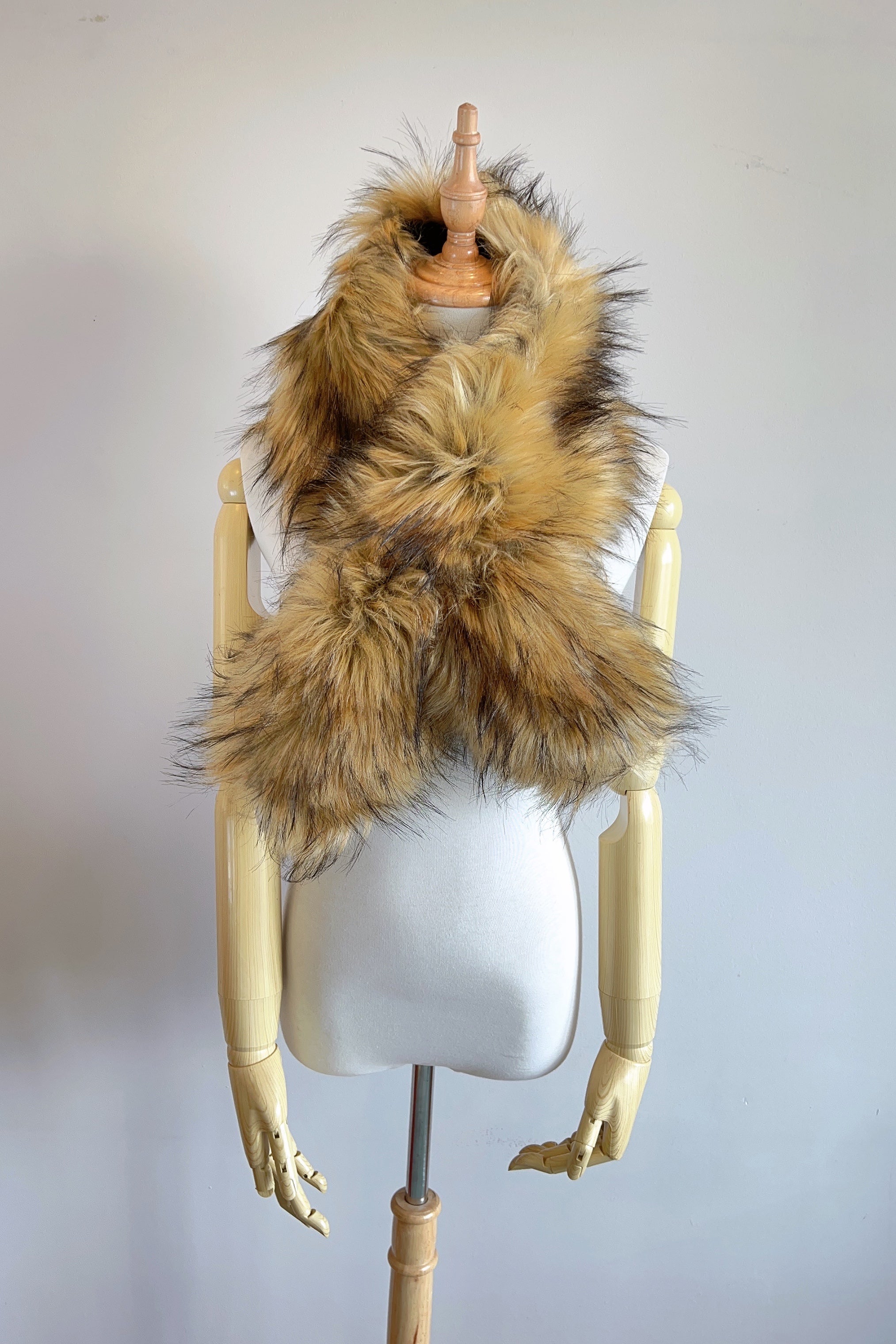 Luxury Fox Faux Fur Scarf - Soft Brown Winter Shawl for Women | Elegant Bridesmaid Gift & Christmas Present | Perfect for Weddings, Parties & Cold Weather Fashion