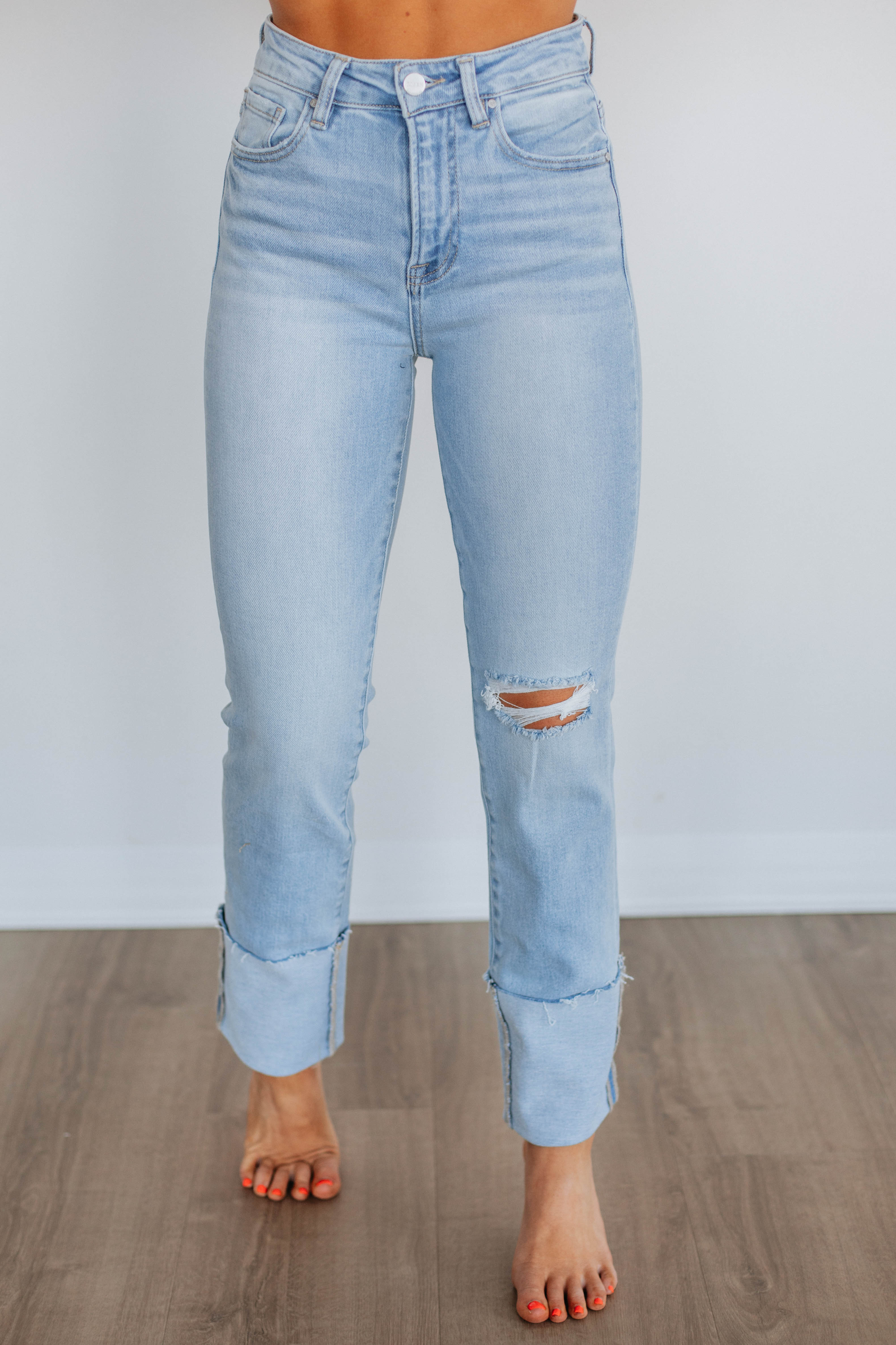 Kalen Risen Jeans - Light Wash Distressed Denim for Women | High Waist Skinny Jeans | Comfortable Stretch Fabric | Perfect for Casual Wear & Night Out