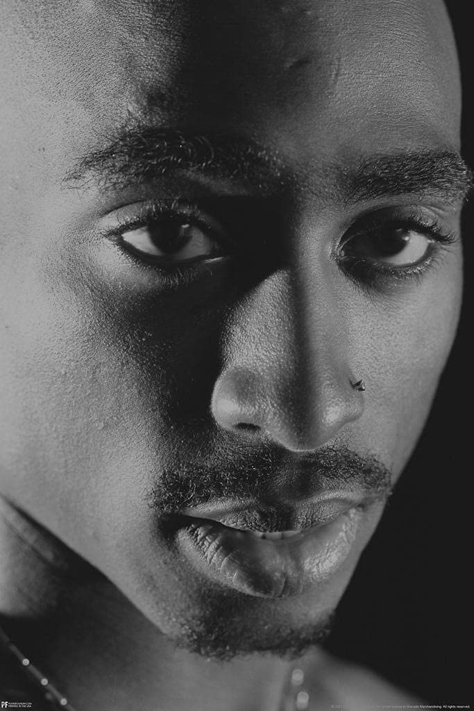 Tupac Poster - 2Pac Black & White Close-Up Wall Art Print (24x36 Inches) | 90s Hip Hop Rapper Memorabilia, Music Merchandise for Room Decor | Perfect for Bedroom Aesthetic, Rap Fan Gift & Music Lover Wall Art