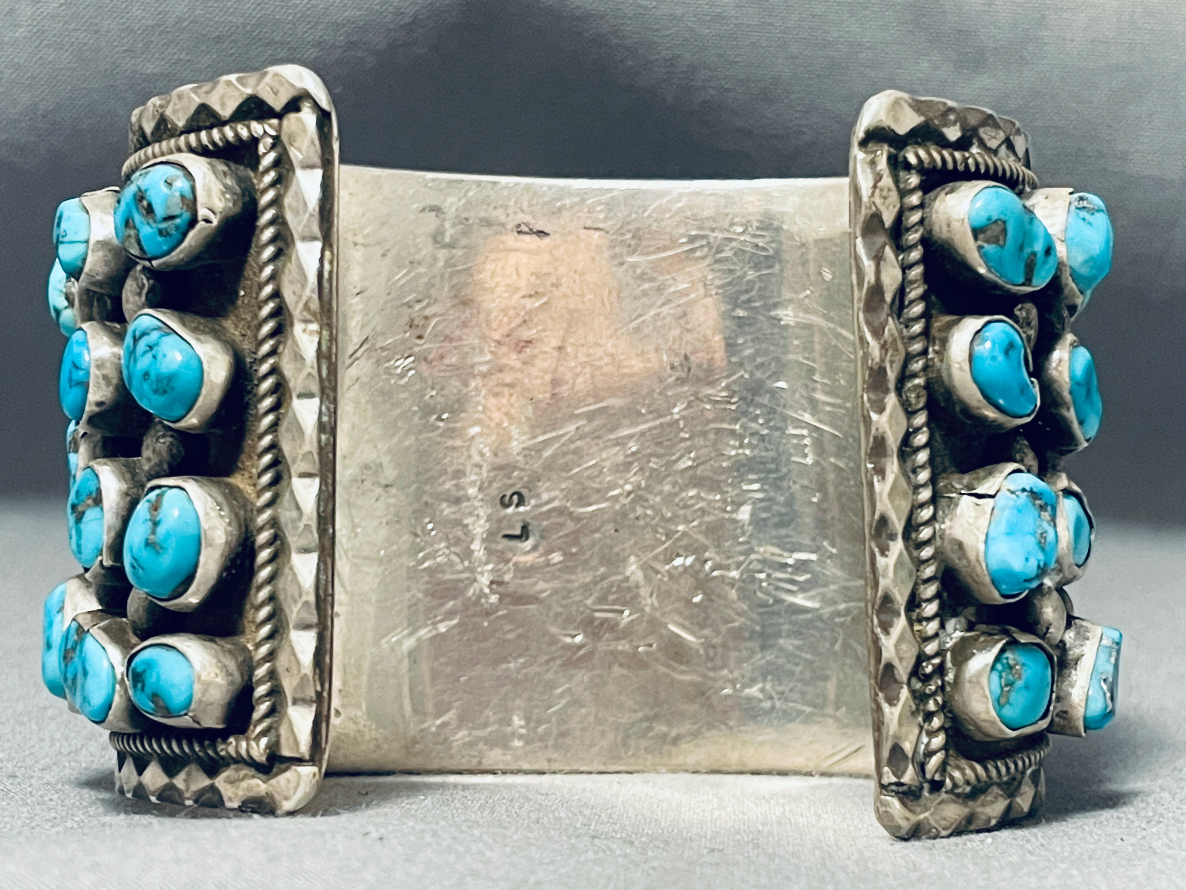 Vintage Navajo Turquoise Sterling Silver Bracelet for Men – 174g Heavy Weight Handmade Native American Jewelry – Perfect for Gifts, Western Fashion & Boho Style