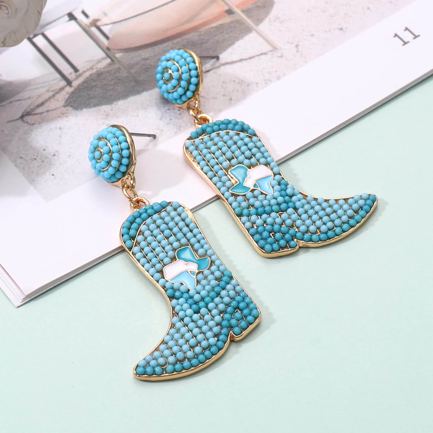 Western Cowgirl Boot Earrings for Women - Boho Beaded Dangle Drop Y2K Jewelry - Perfect for Parties, Festivals & Country-Themed Events