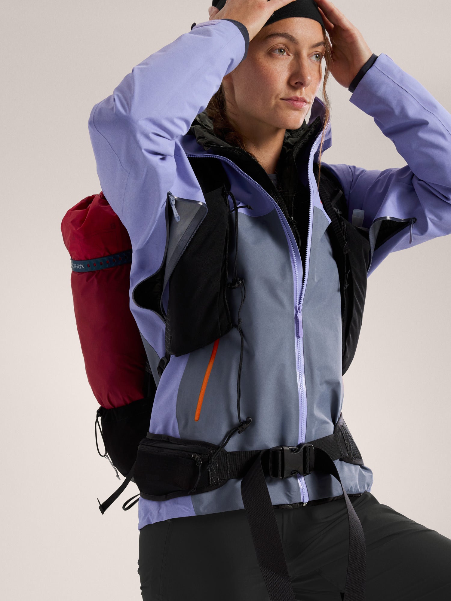 Women's Beta SL Jacket - Lightweight Waterproof Hiking Shell for Outdoor Adventures | Perfect for Trail Running, Camping & Travel