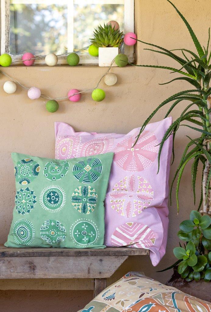 Premium Kuosi Jade Cushion Cover - Soft & Breathable Decorative Pillow Case for Sofa, Bed, Chair - Home Decor, Living Room, Bedroom Accessories