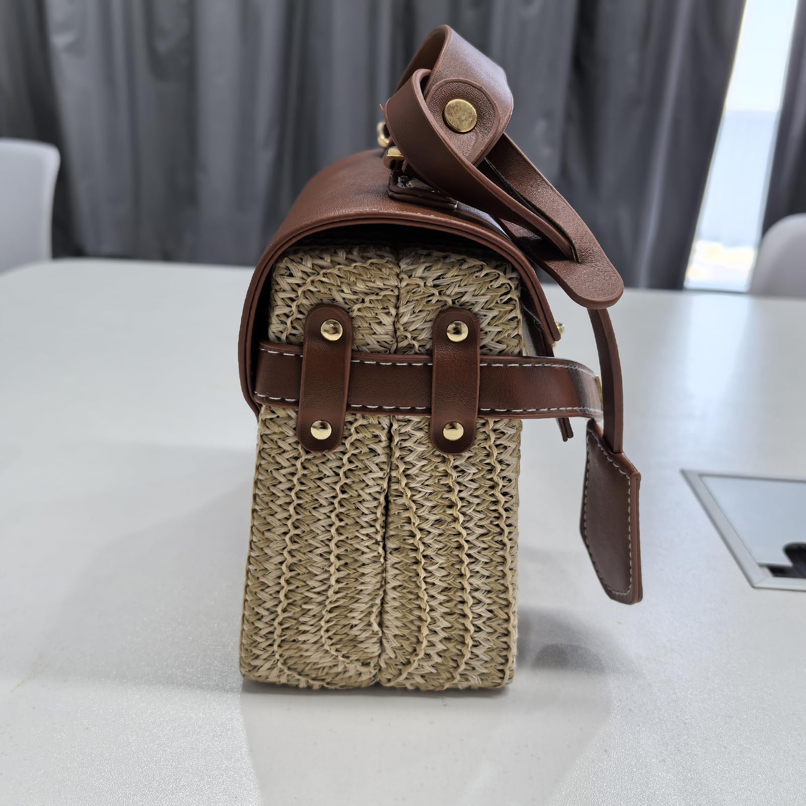 Women's Straw Beach Bag - Crossbody Handbag with Leather Stitching for Summer - Perfect for Vacation, Pool Party & Outdoor Activities