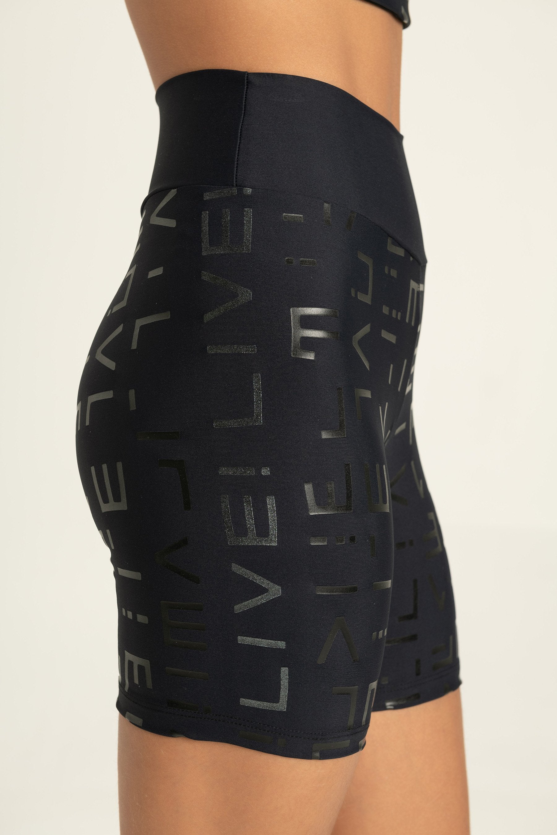 Hydefit® Adaptiv Icon Shorts - Breathable, Stretchable Workout Shorts for Men & Women - Perfect for Running, Gym, Yoga & Outdoor Activities