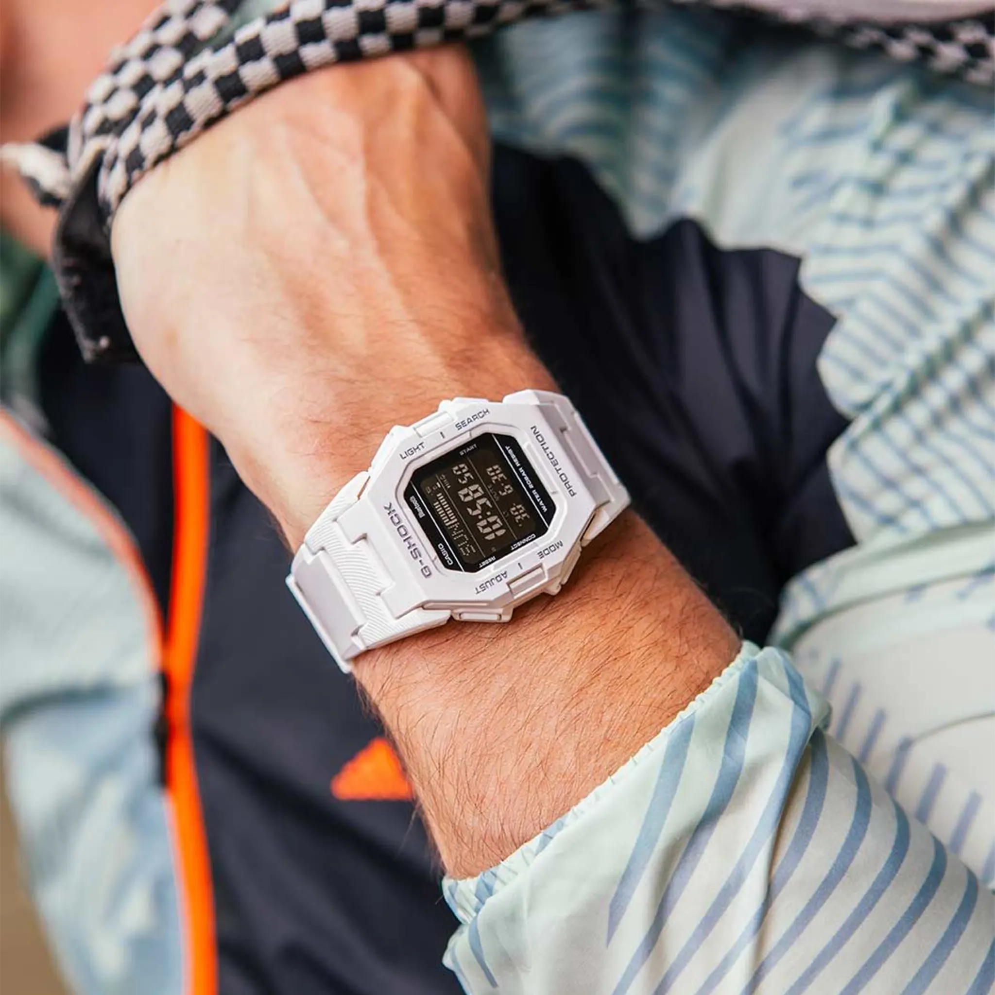 Casio G-Shock GD-B500-1ER Digital Sport Watch for Men - Shock Resistant, Waterproof, White - Perfect for Outdoor Activities, Sports & Daily Wear