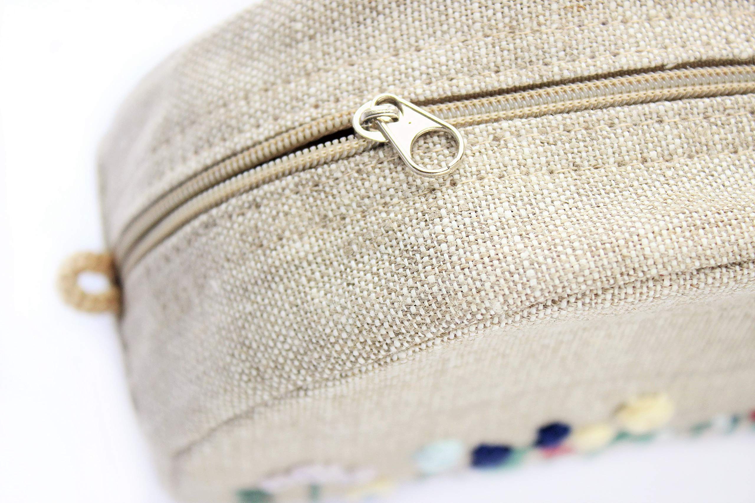 Floral Embroidered Makeup Bag for Women - Small Cosmetic Pouch with Zipper - Perfect for Bridesmaids, Travel & Gift Ideas