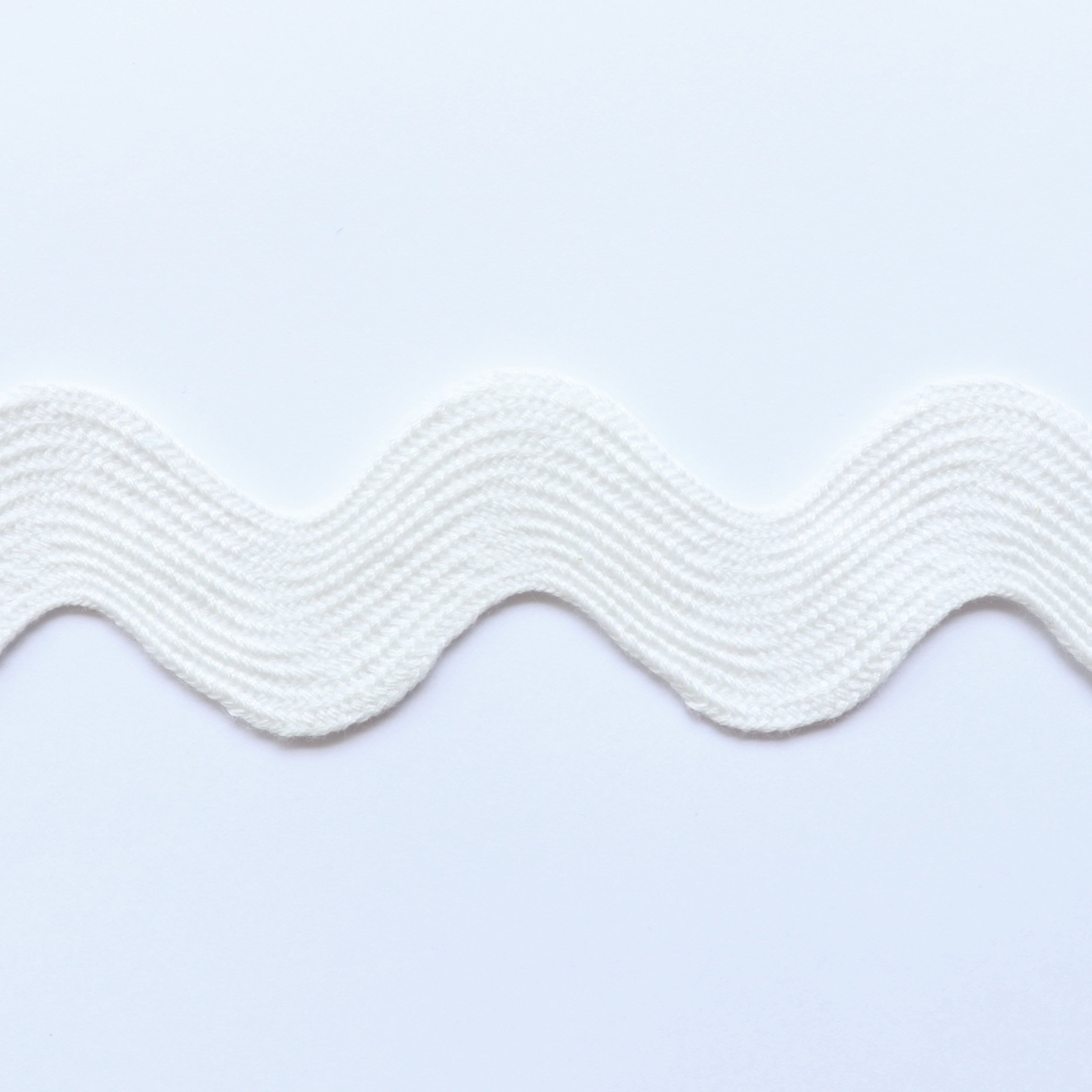 35mm Jumbo Ric Rac Trim - White Decorative Lace for Sewing, Crafts & DIY Home Decor Projects