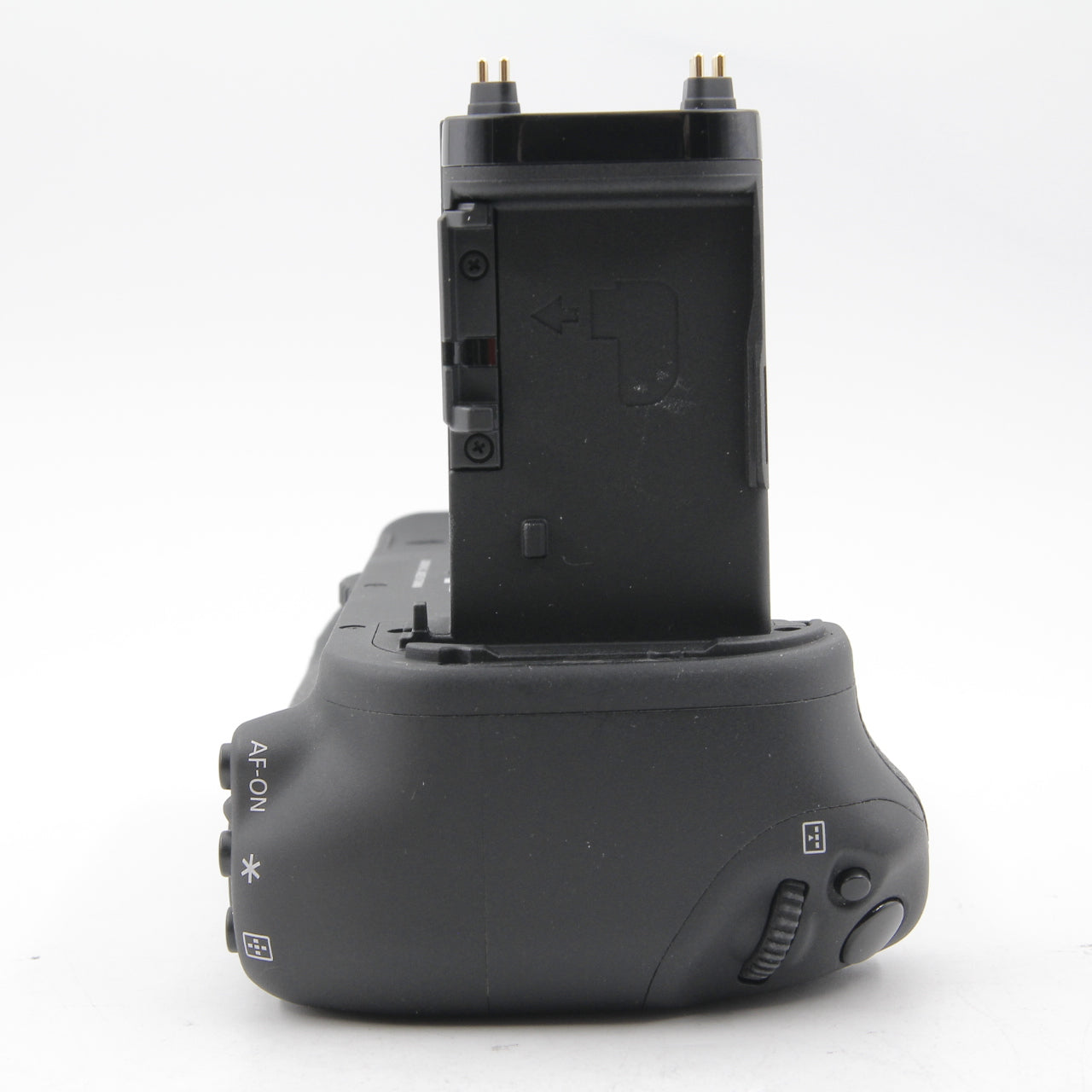 Used Canon BG-E21 Battery Grip for EOS 6D Mark II DSLR Camera - Compatible with Canon 6D Mark II - Perfect for Extended Photography Sessions, Wedding & Event Shooting