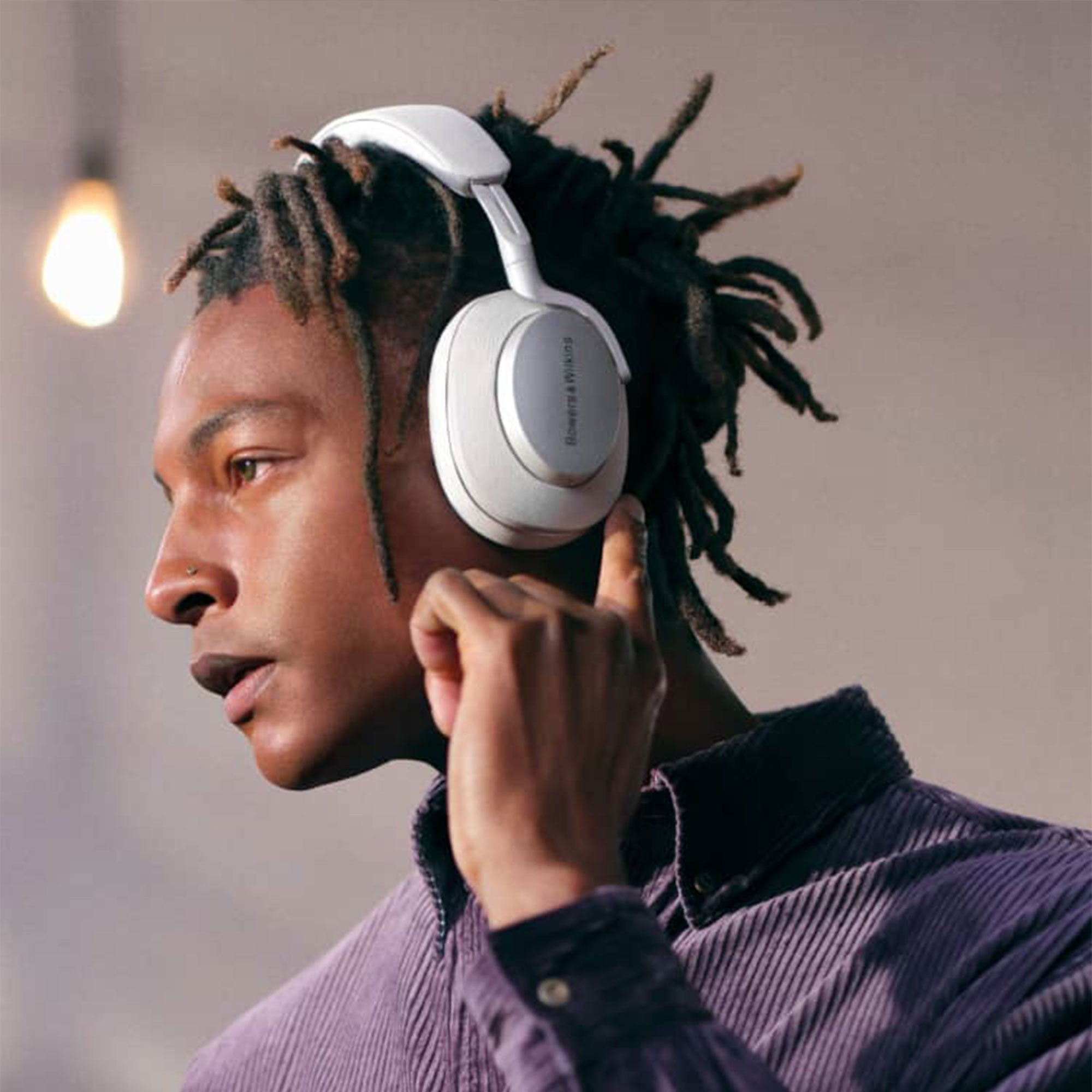 Bowers & Wilkins Px7 S2 Wireless Over-Ear Noise Cancelling Headphones - Premium Sound, Bluetooth 5.0, 30-Hour Battery for Travel, Work & Music Lovers