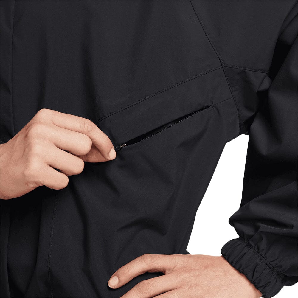 Nike Women's Storm FIT Swift Running Jacket - Lightweight Waterproof Windbreaker for Outdoor Jogging & Hiking - Perfect for Cold Weather Training & Rainy Day Workouts