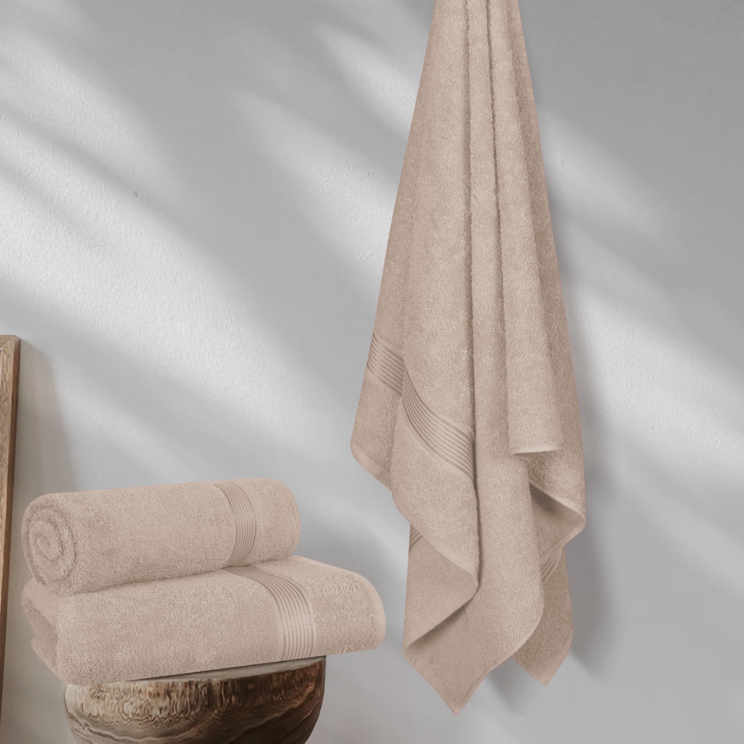 Belizzi Home Cotton 2-Pack Oversized Bath Towels 28x55 Inches - Ultra Absorbent, Quick Dry & Lightweight Large Bath Towel Set for Gym, Travel, Camping, Pool & Spa - Tan