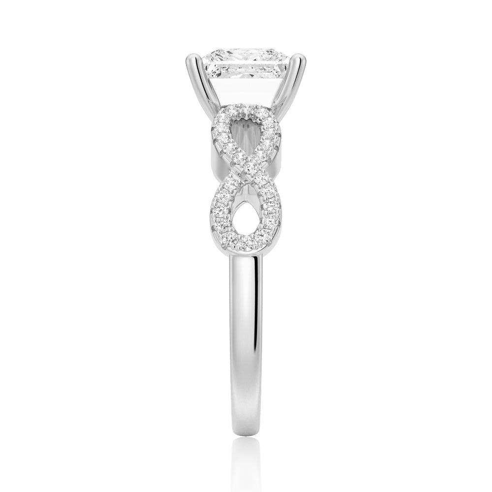 1.5 Carat Twisted Band Princess Cut Moissanite Engagement Ring - Elegant Wedding & Proposal Jewelry for Women