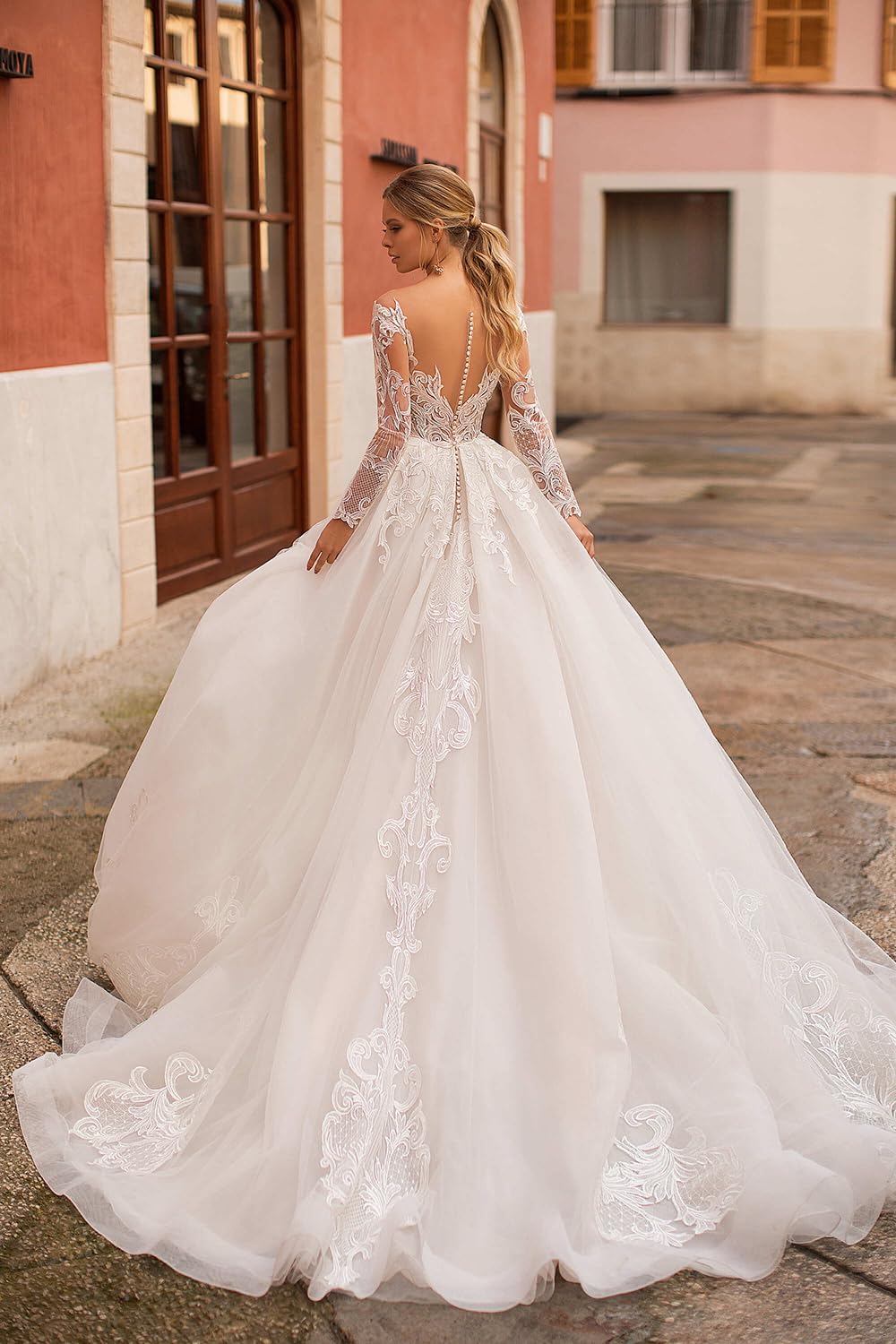 Clothfun Women's Lace Mermaid Beach Wedding Dress 2024 - Long Sleeve Bridal Gown for Bride | Perfect for Beach Ceremony, Destination Wedding & Romantic Photos