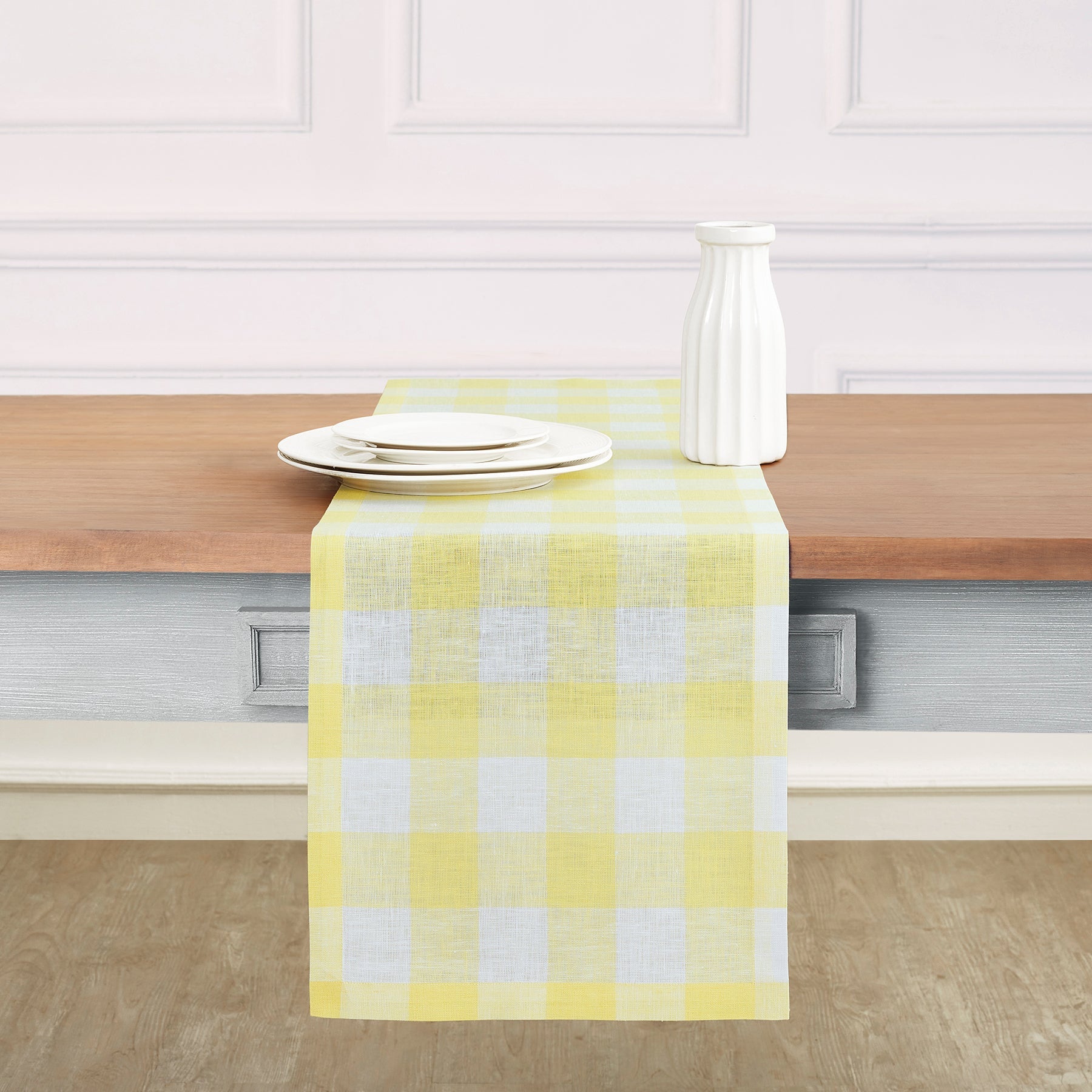 Buffalo Check Table Runner - Classic Red and Black Plaid Table Decor for Christmas, Thanksgiving & Farmhouse Dining - Perfect for Holiday Parties & Rustic Home Decor