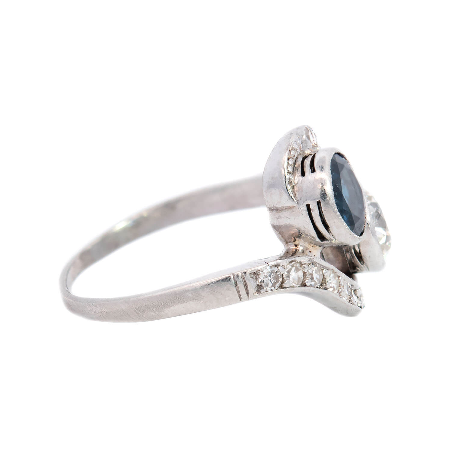 Antique Edwardian Platinum Sapphire & Diamond Ring for Women - Vintage Engagement & Wedding Jewelry - Perfect for Proposals, Anniversaries & Special Occasions