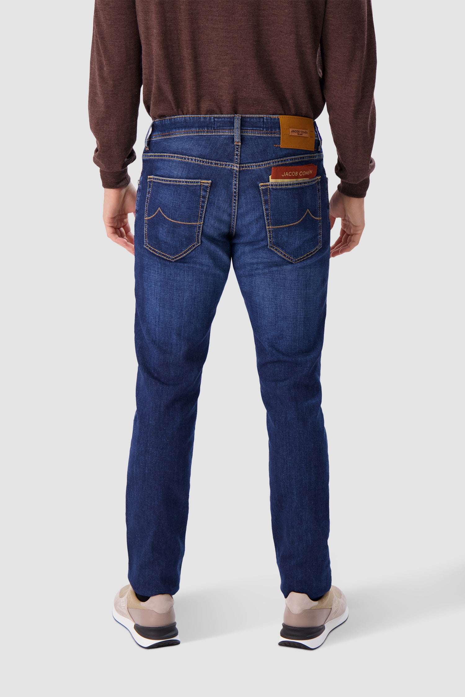 Jacob Cohen Blue Super Slim Fit Nick Jeans for Men - Stylish Skinny Denim Pants for Casual Wear & Night Out